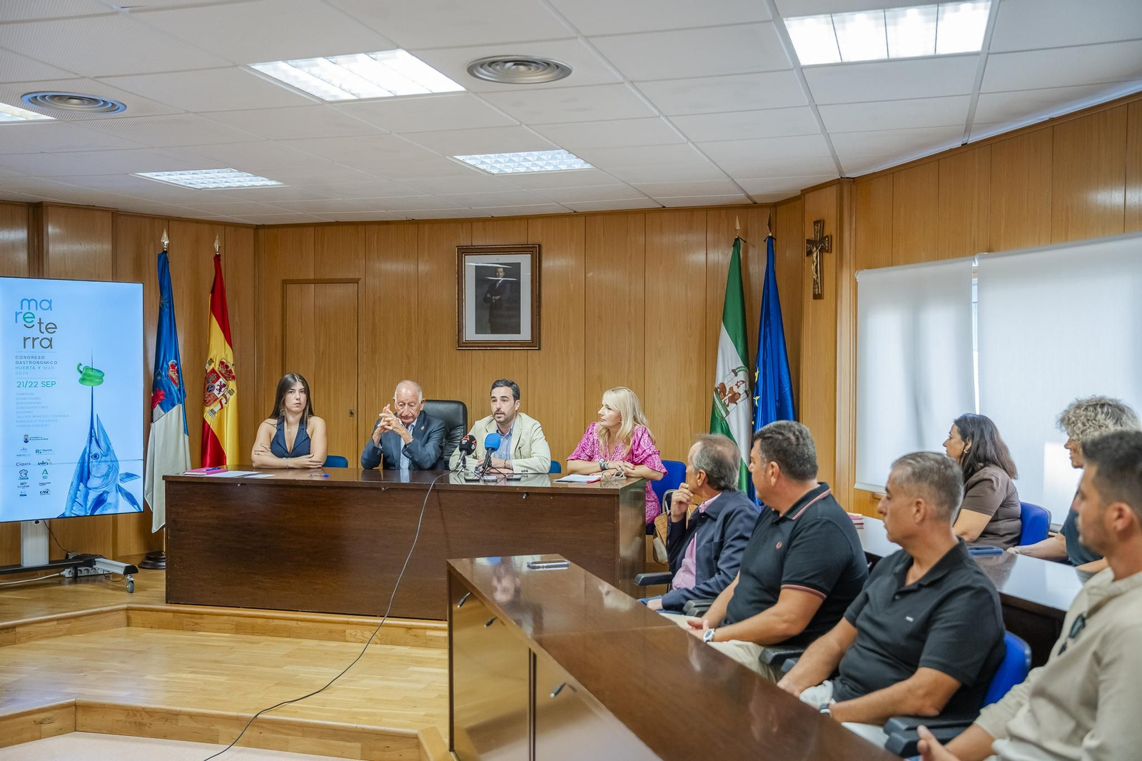 Ayuntamiento y Diputación, de la mano en el I Congreso Gastronómico 'MareTerra'.