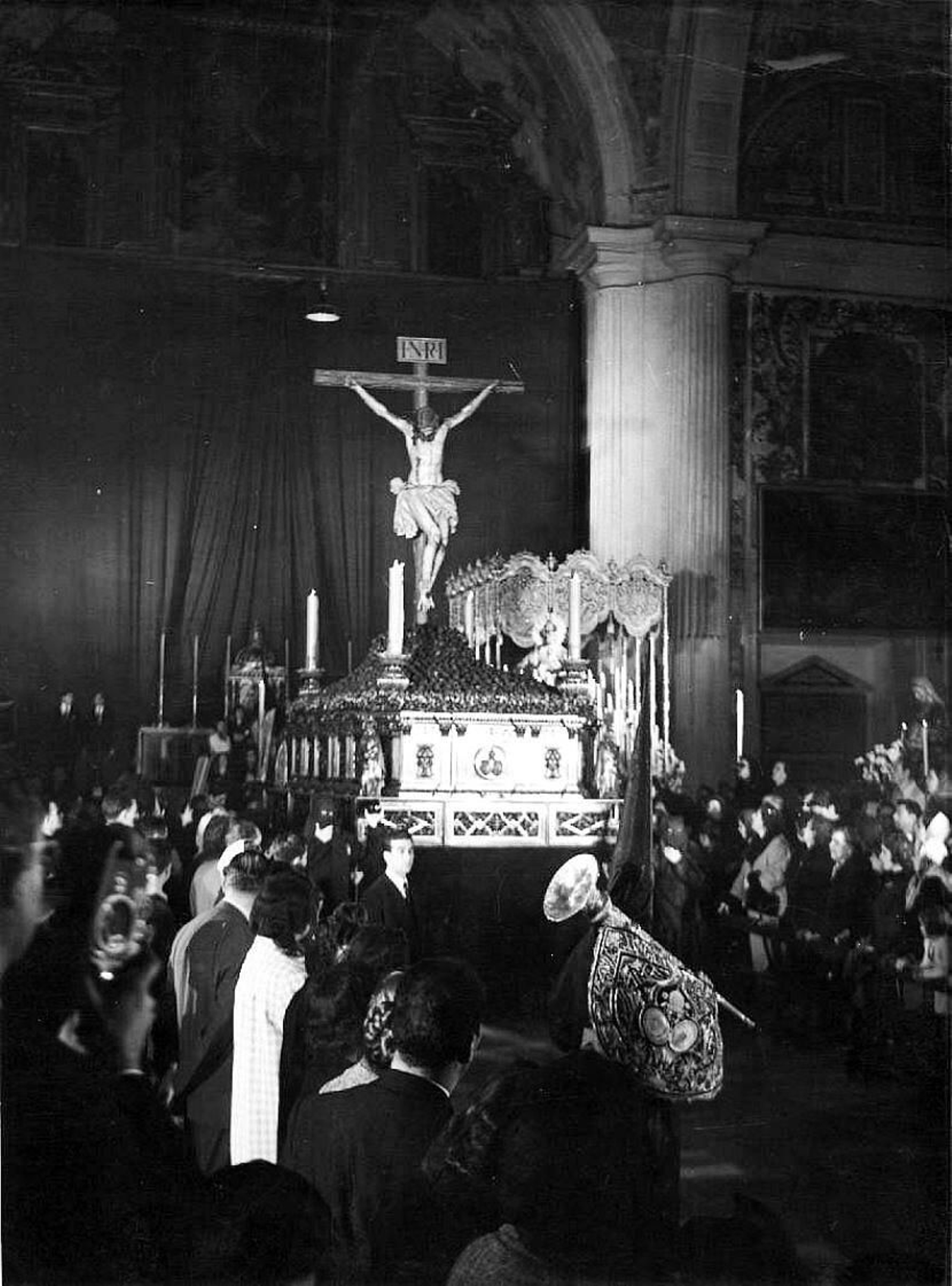 El Cristo de la Buena Muerte y la Virgen de la Angustia en la Anunciación