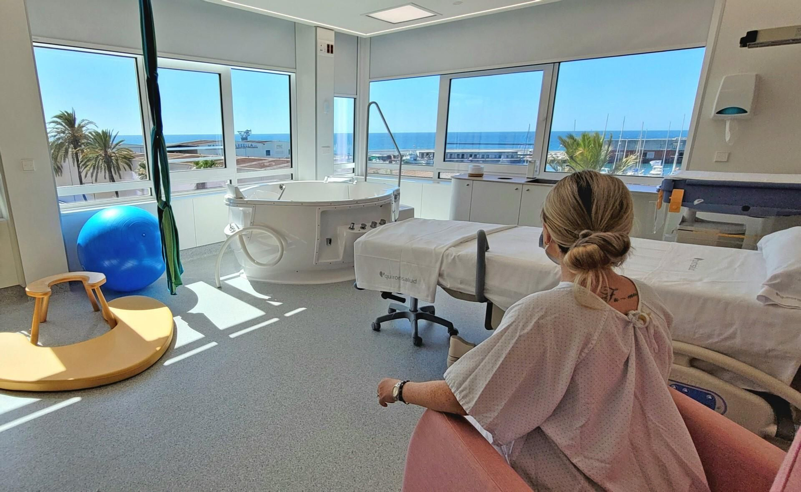 Una sala de parto del del Hospital Quirónsalud Marbella Una sala de parto del del Hospital Quirónsalud Marbella