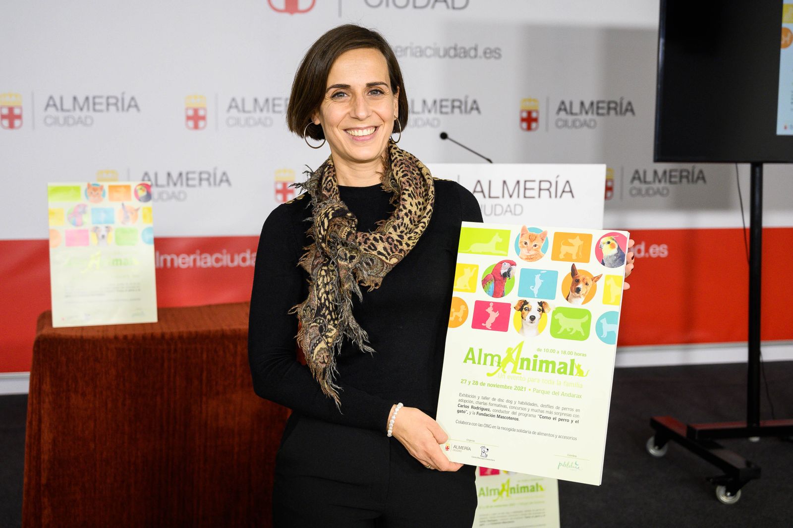 La concejal Margarita Cobos ha presentado ‘AlmAnimal’