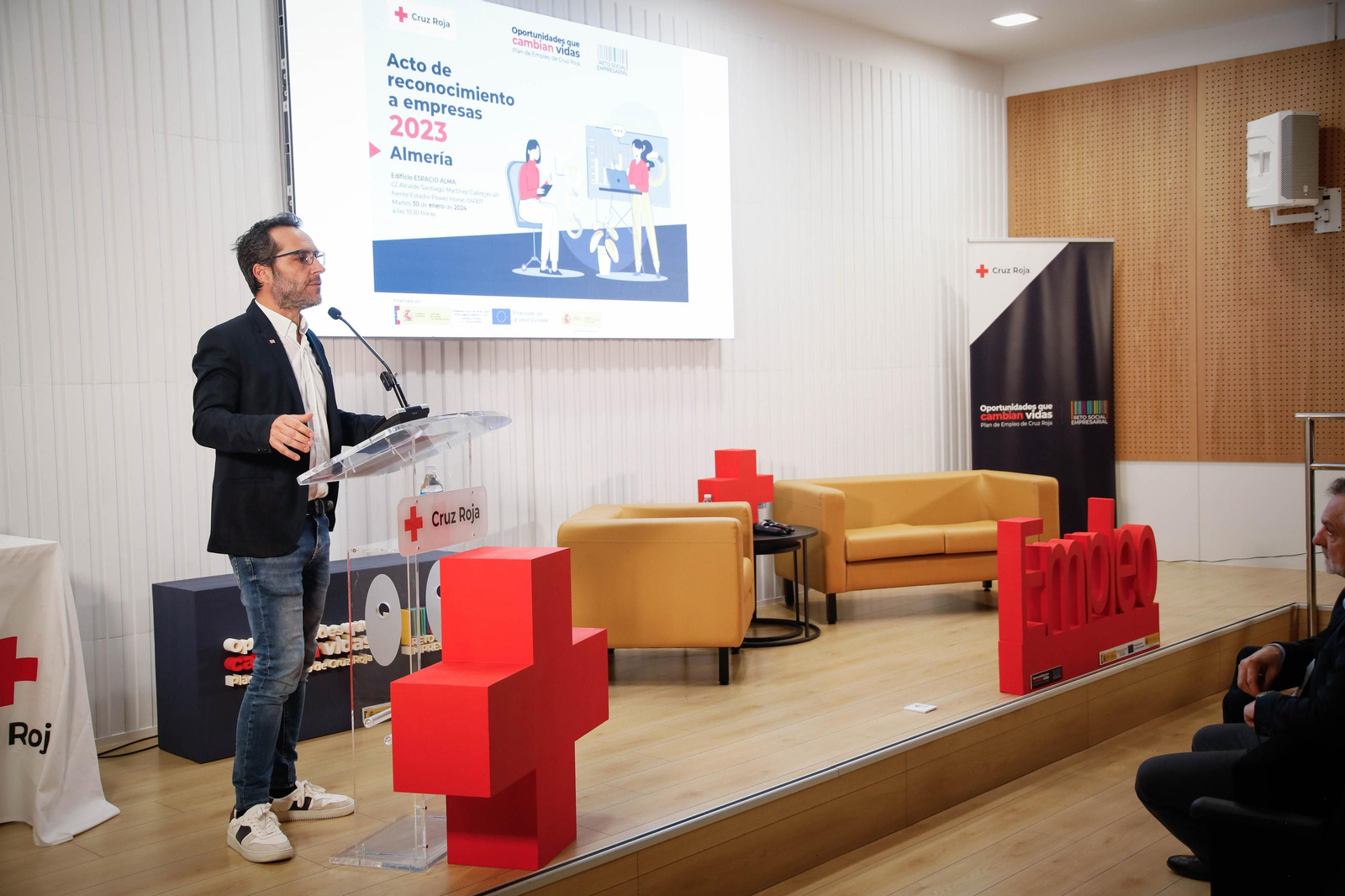 Gala empleo Cruz Roja