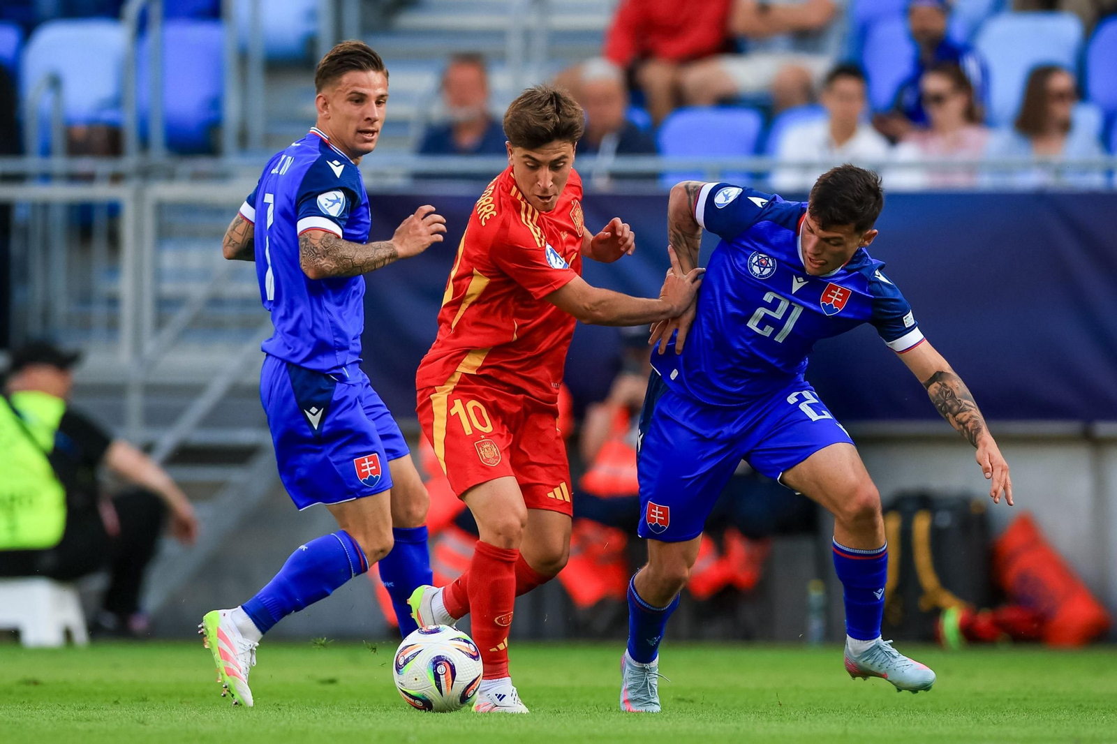 Las fotos del Eslovaquia - España sub 21