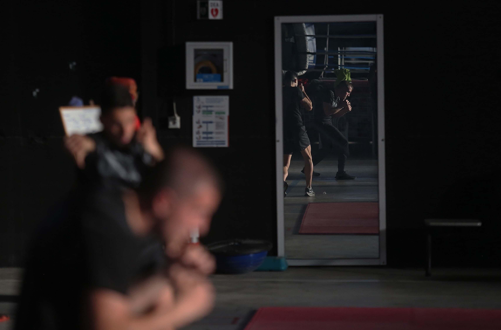Fotos del entrenamiento previo al debut profesional de los boxeadores Christian Tocón Pérez Abdellah y Tyronne Buttigieg del Club Don Principe de La Línea Fotos del entrenamiento previo al debut profesional de los boxeadores Christian Tocón Pérez Abdellah y Tyronne Buttigieg del Club Don Principe de La Línea
