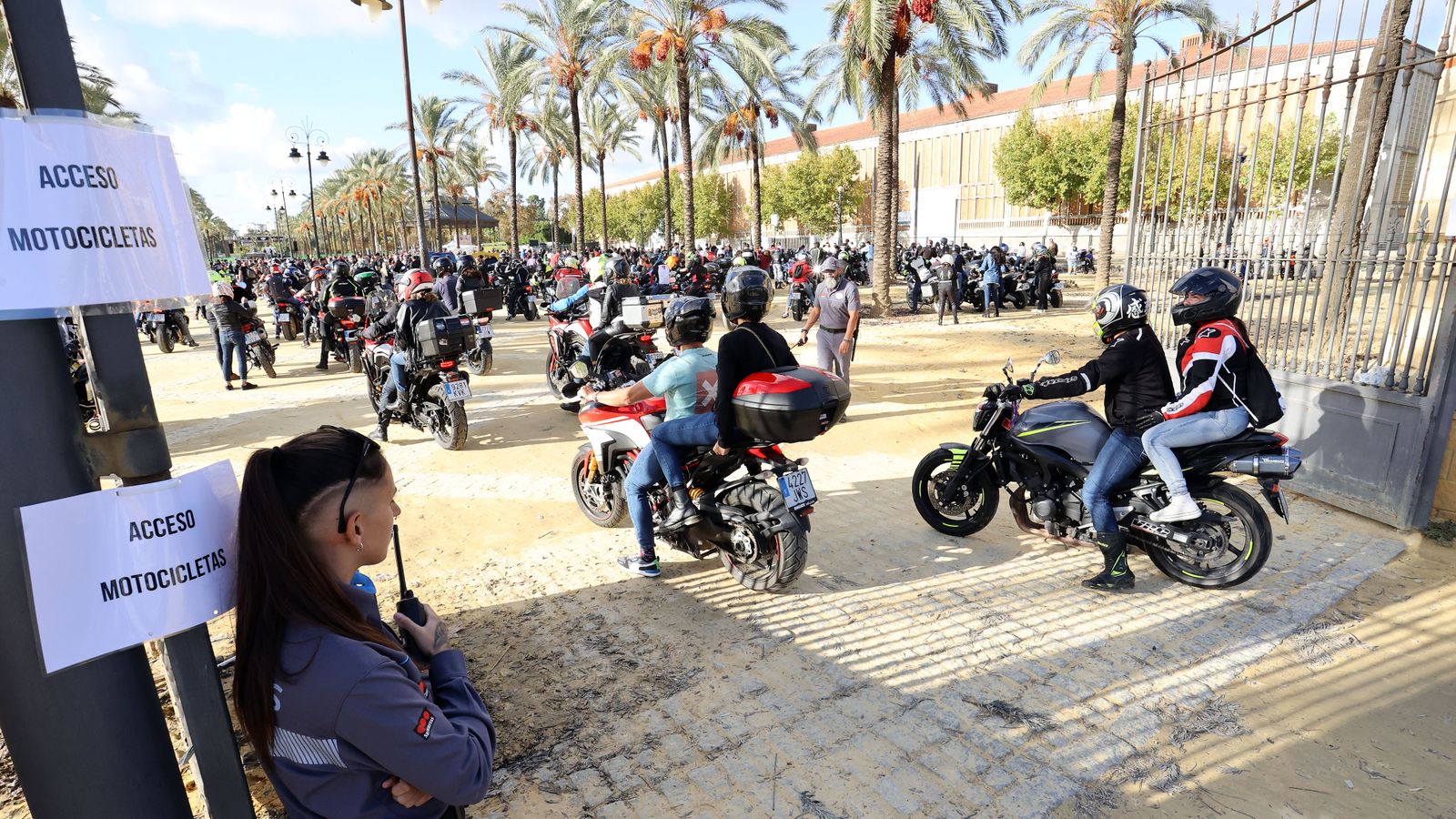 Caravana motera desde el Circuito de Jerez al Parque González Hontoria