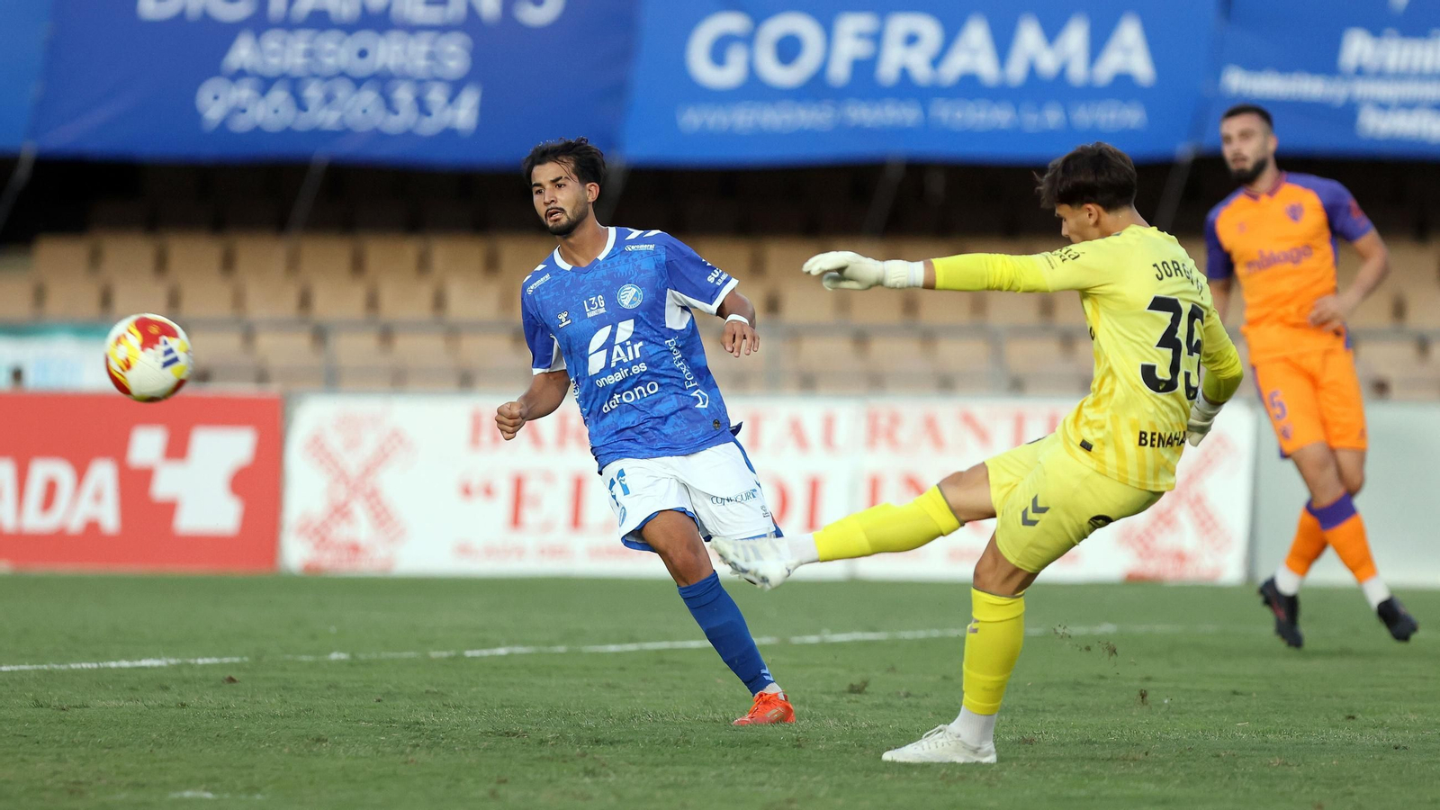 Imágenes del Xerez DFC y Atlético Malagueño en Chapín