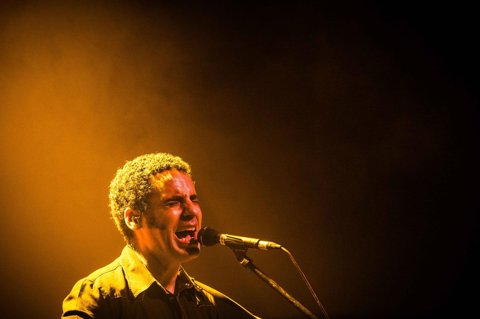 Espectacular concierto de Depedro en el Teatro de las Cortes de San Fernando