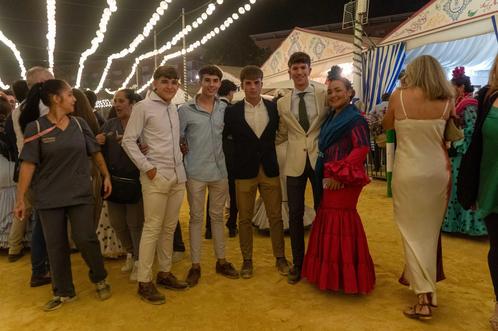 Ambiente de la noche del 10 de Octubre en la Feria Del Caballo 2025