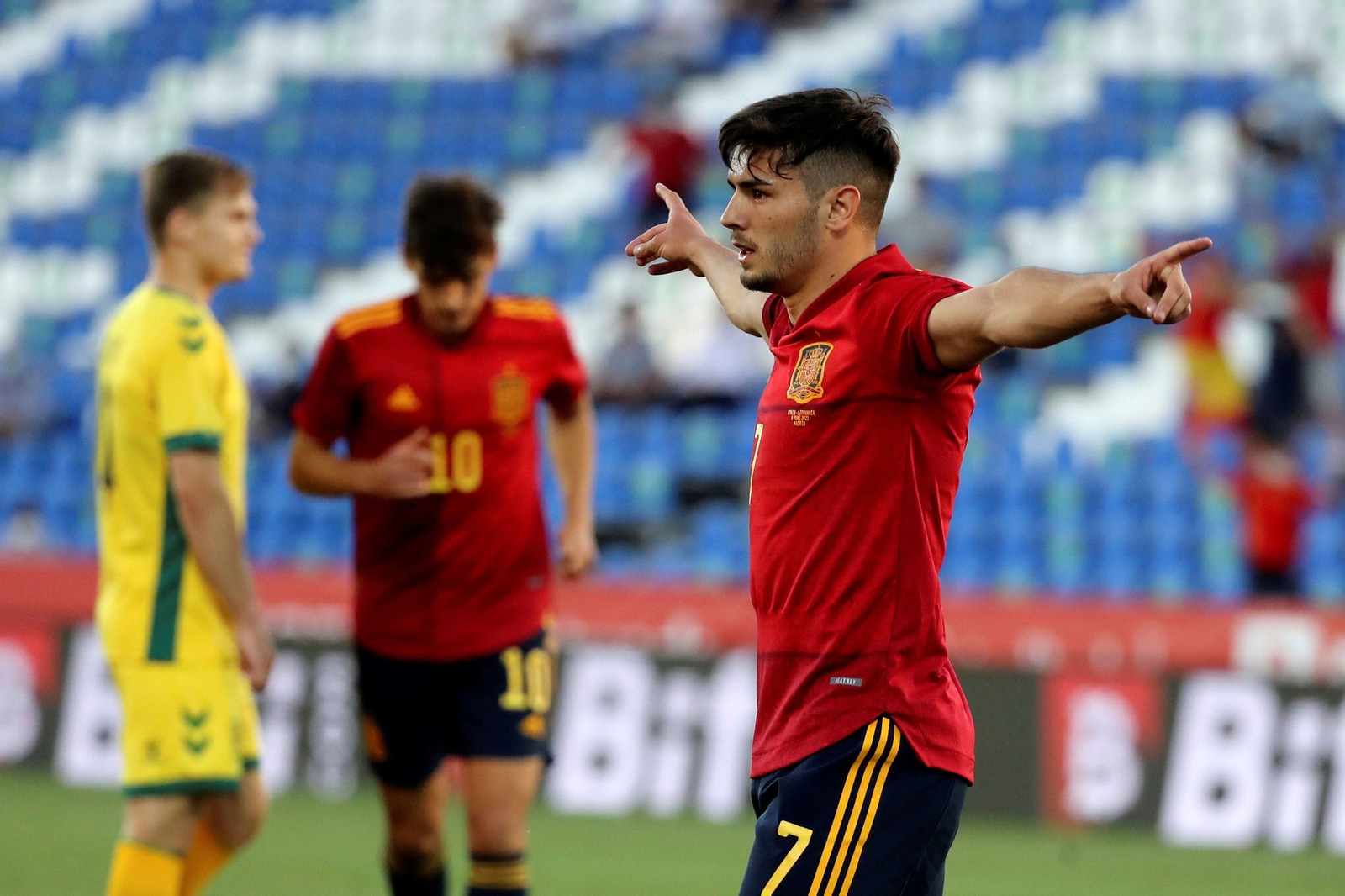 Brahim, con la camiseta de la selección española.