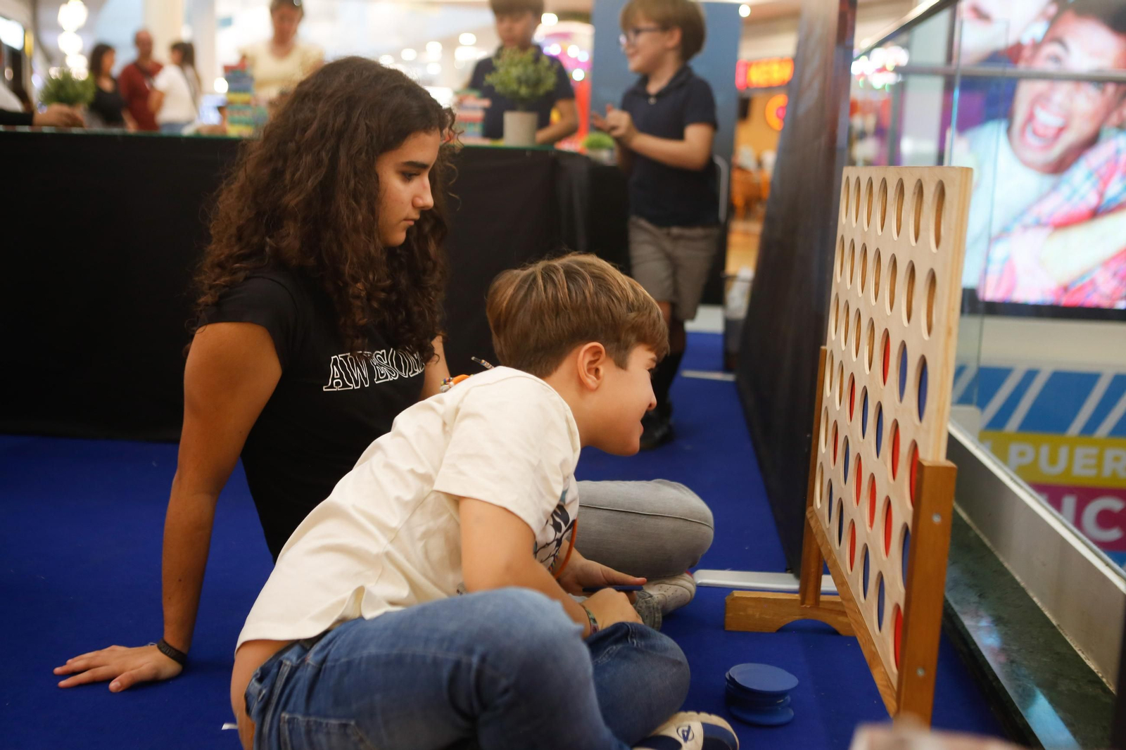 Fotos de la Zona Cero Pantallas del Centro Comercial Puerta Europa de Algeciras
