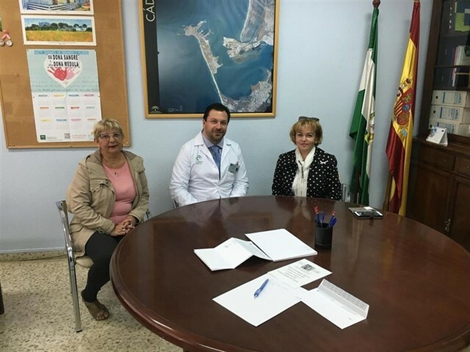 Reunión de representantes de Afedu en el Puerta del Mar