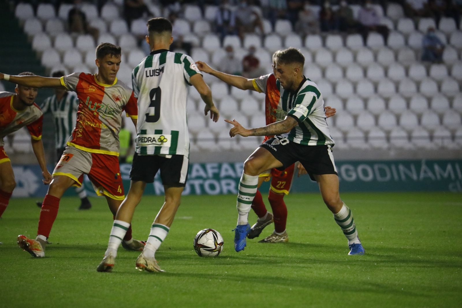 Las imágenes del triunfo del Córdoba CF ante el Antequera