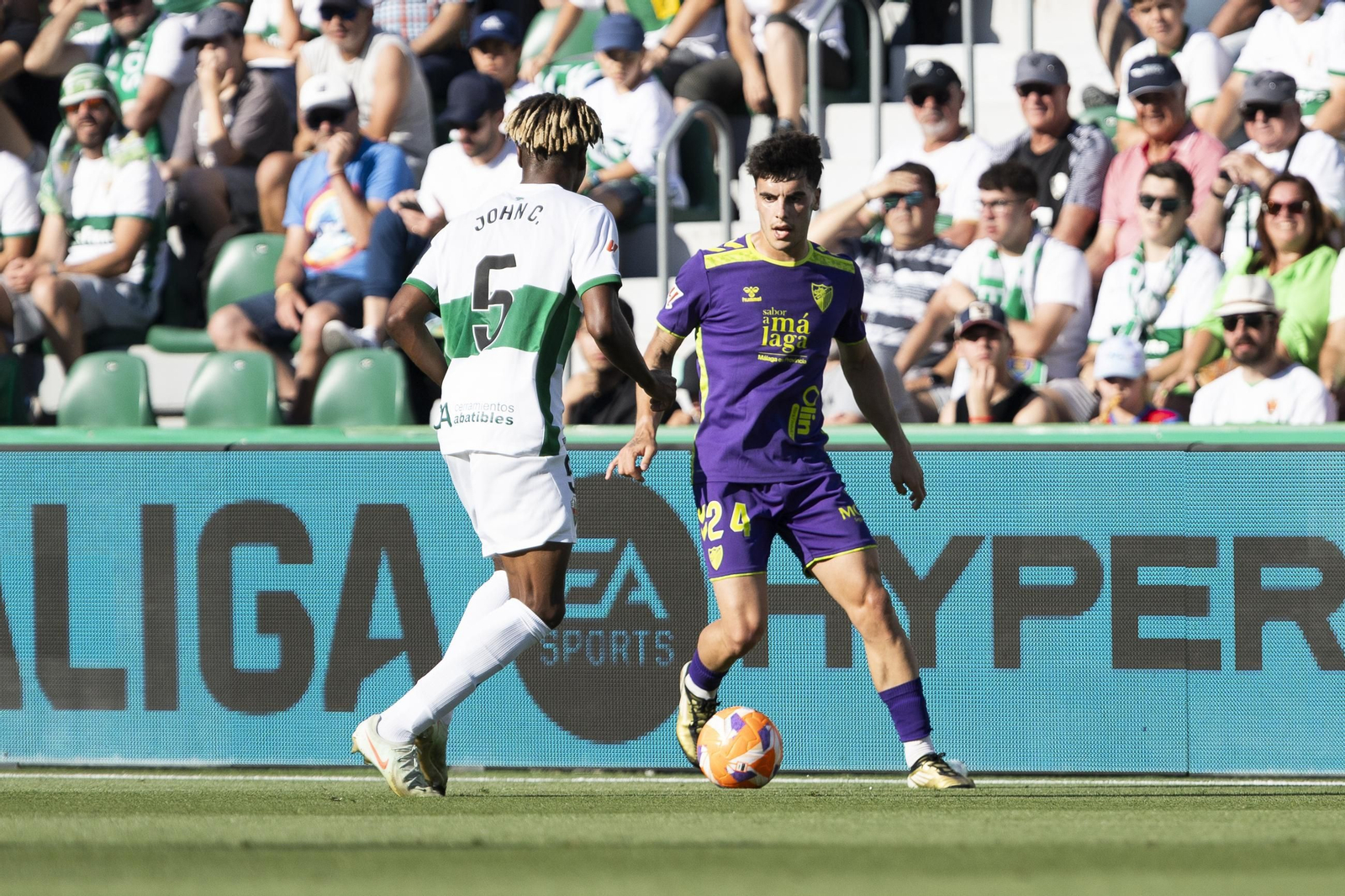 El Elche-Málaga CF, en fotos