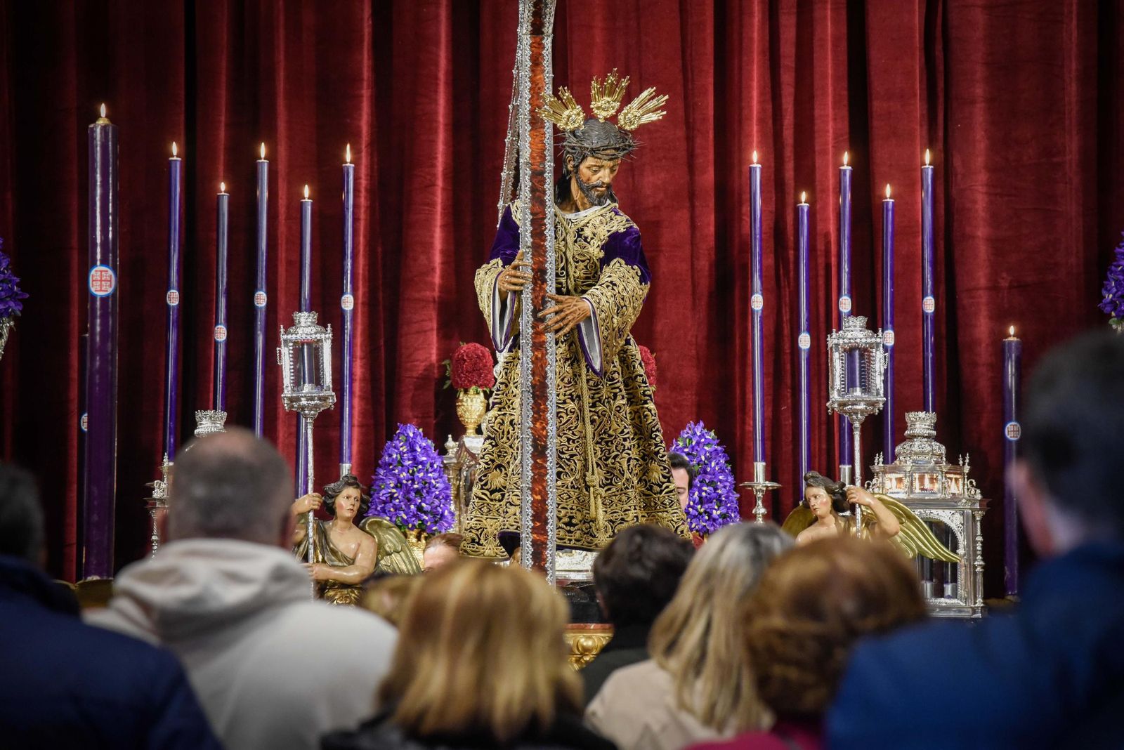 Besapié a Jesús Nazareno