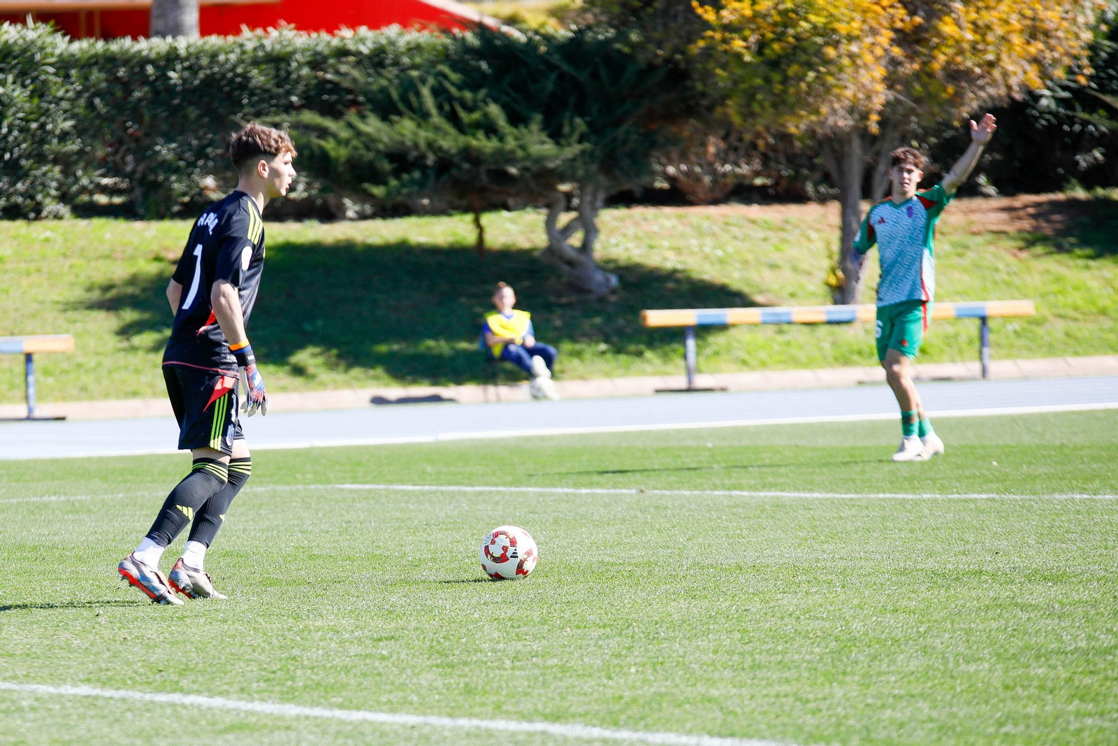 Las imágenes de Segunda RFEF entre Almeria B y recreativo de Granada
