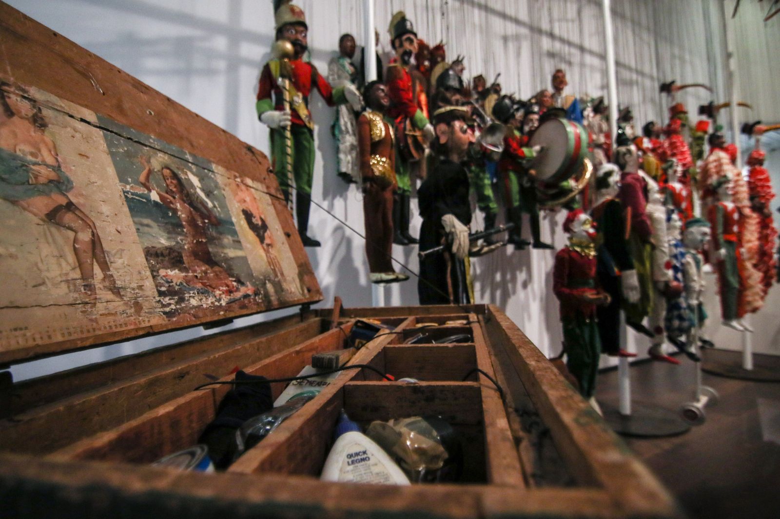 1. La muestra permanecerá en Granada hasta el mes que viene.