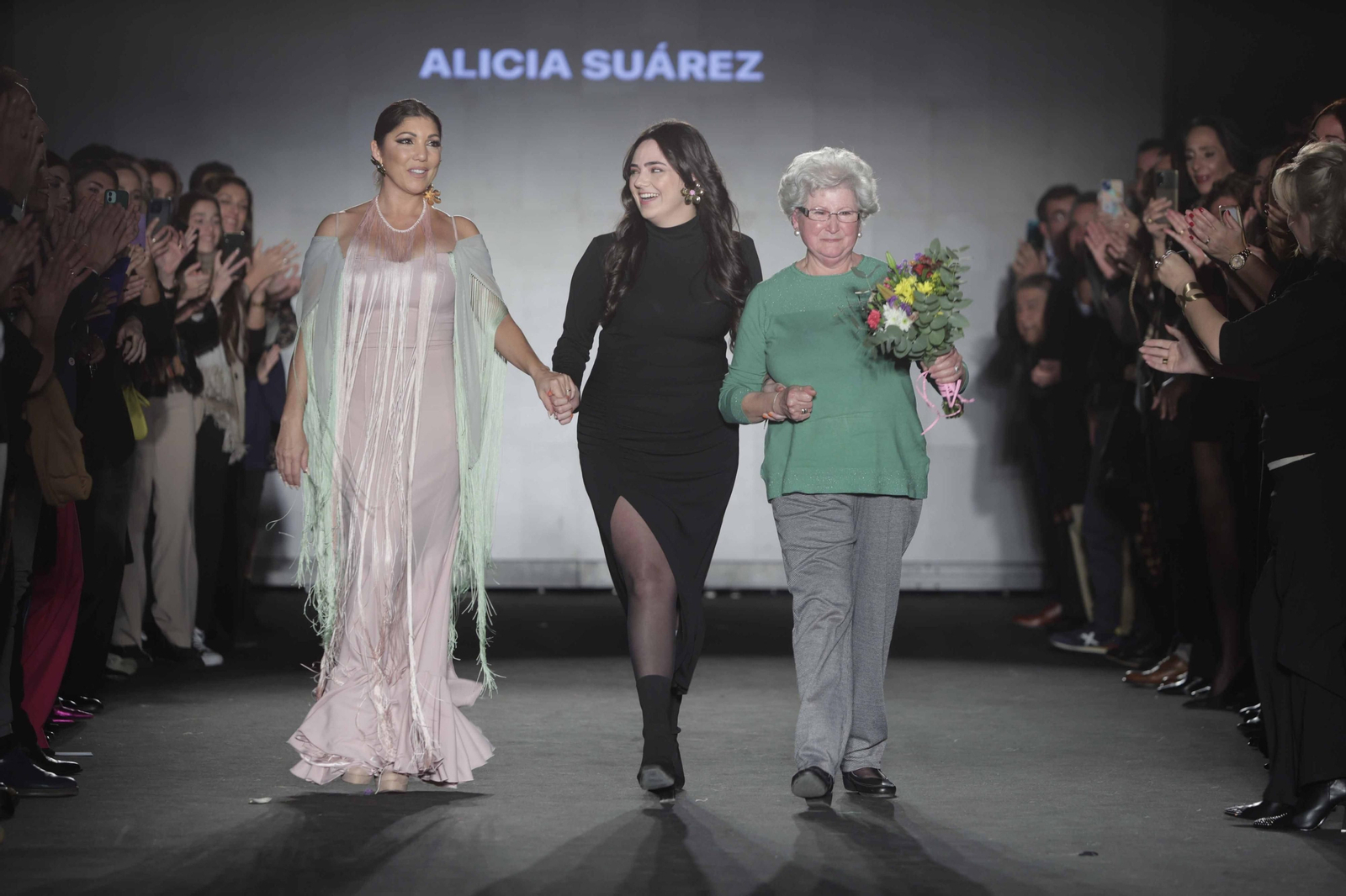 El desfile Alicia Suárez en  We Love Flamenco, todas las fotos