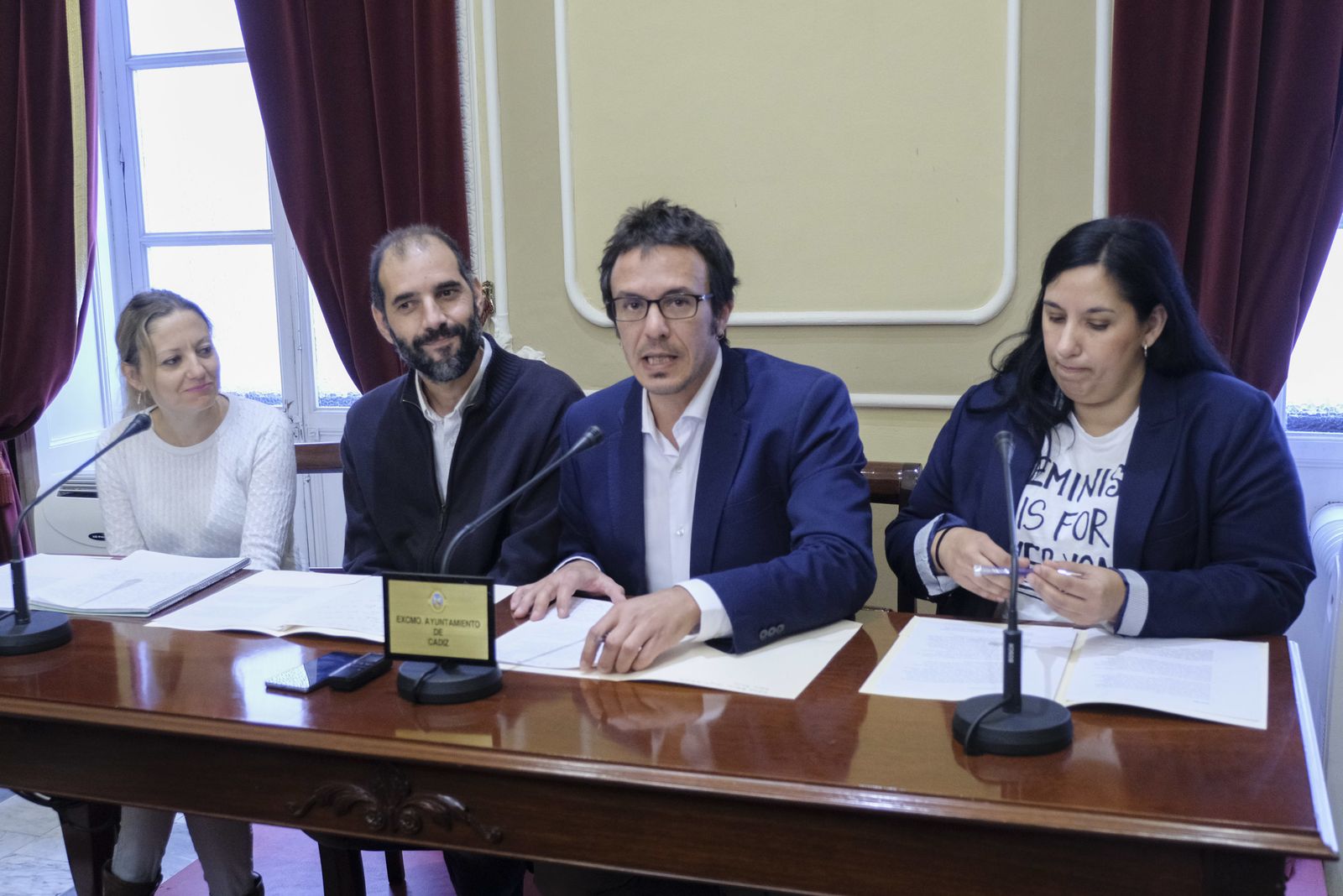 Fátima Pontones, Antonio Romero, José María González y Ana Fernández durante su intervención.