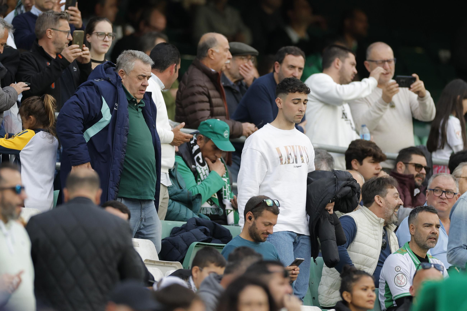 Búscate en las fotos del Betis - Real Madrid