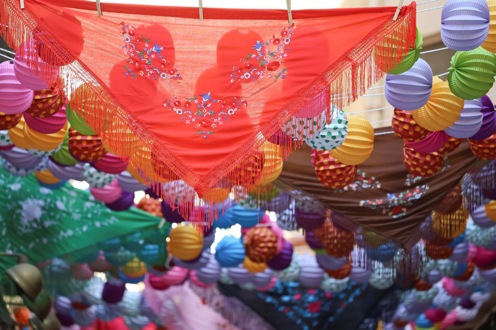 La ciudad ultima preparativos para celebrar la Feria de Málaga