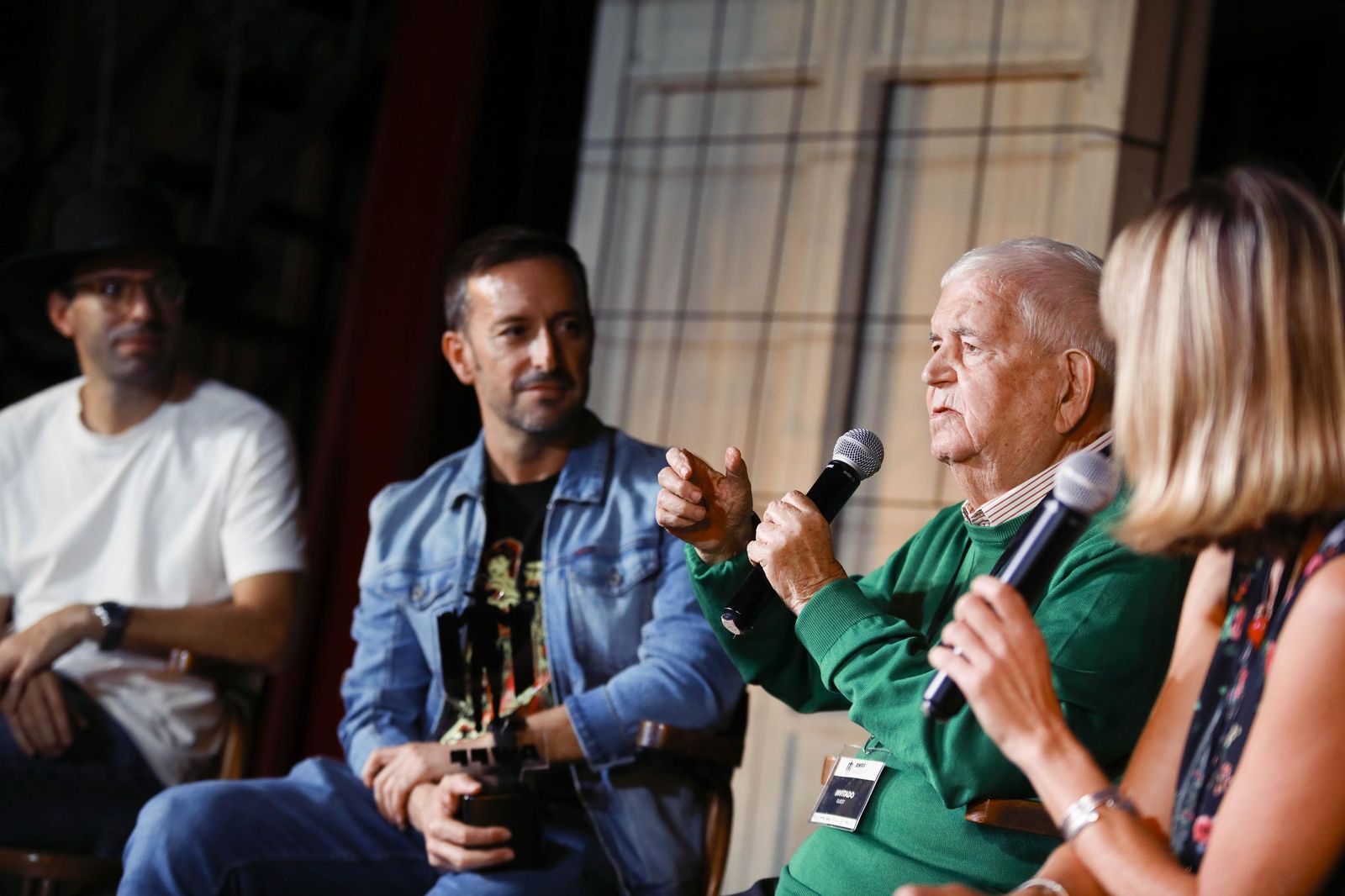 Las imágenes del premio desierto de Tabernas a Eugenio Alabiso en el Almería Western Film Festival