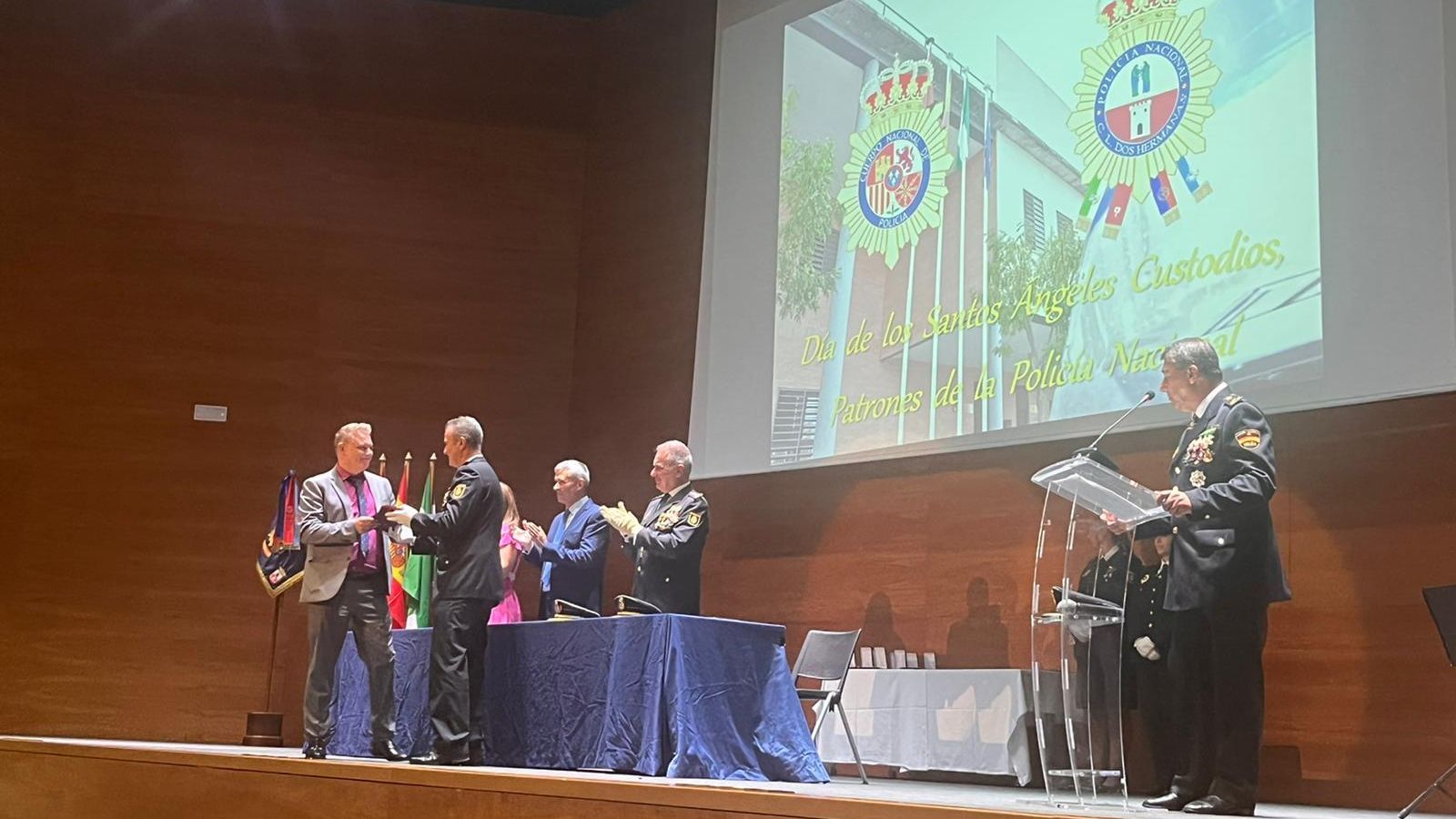 Día de la Policía Nacional en Dos Hermanas.