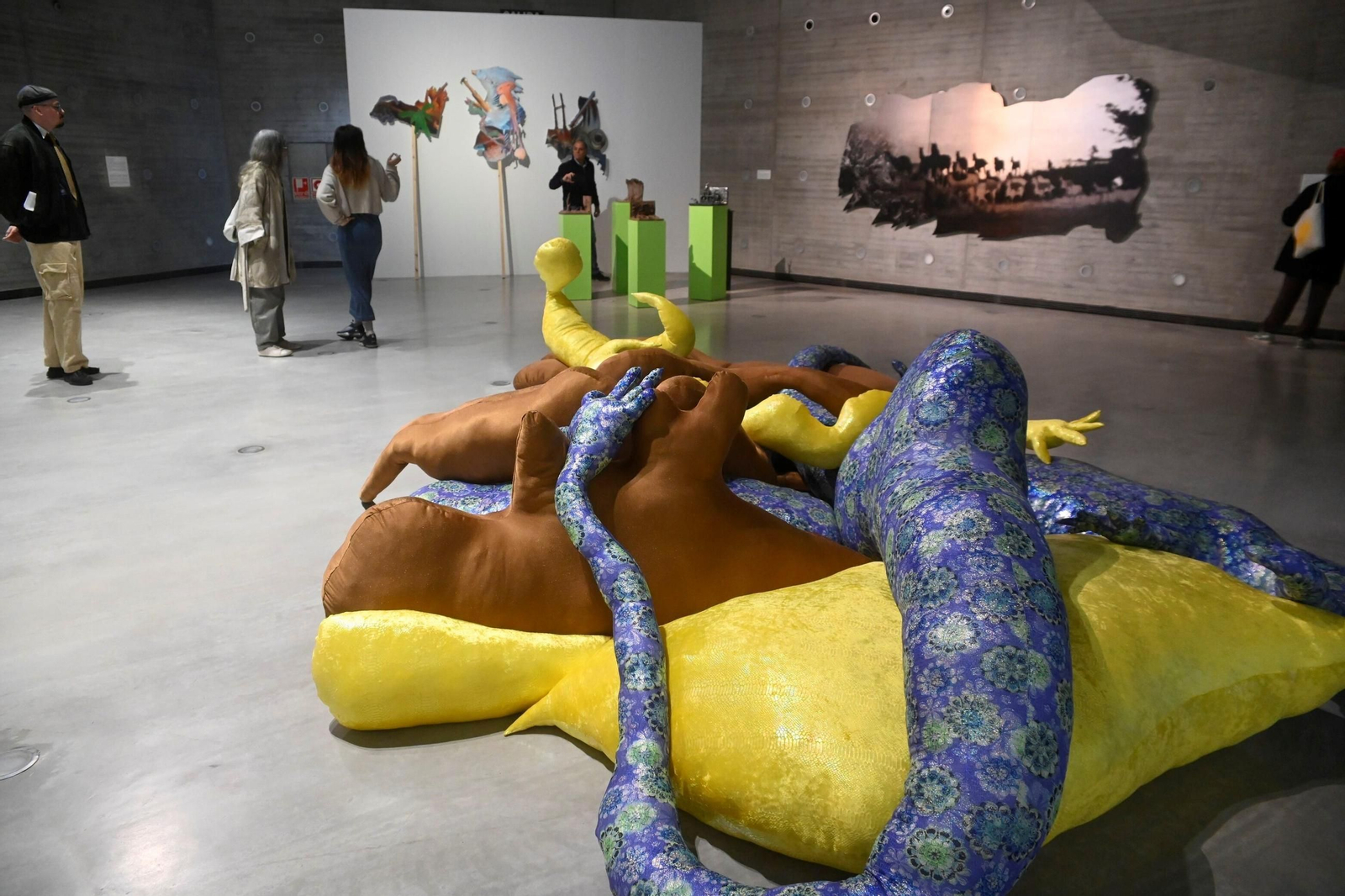 La exposición 'El ruido que habita', de Cecilia Bengolea, en el C3A