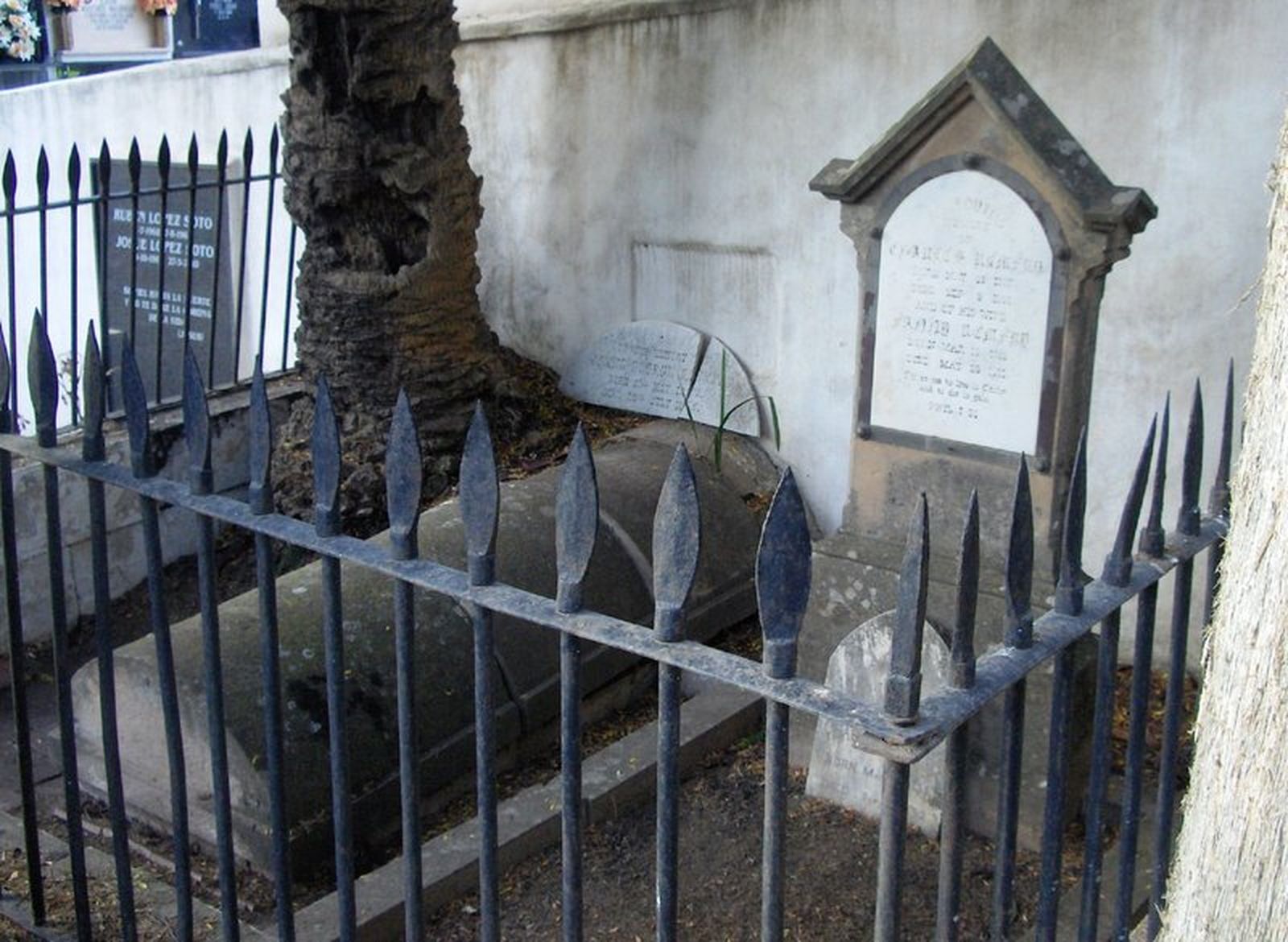 Recorrido por el Cementerio Evangelista Inglés de Linares, entre los más bonitos de España