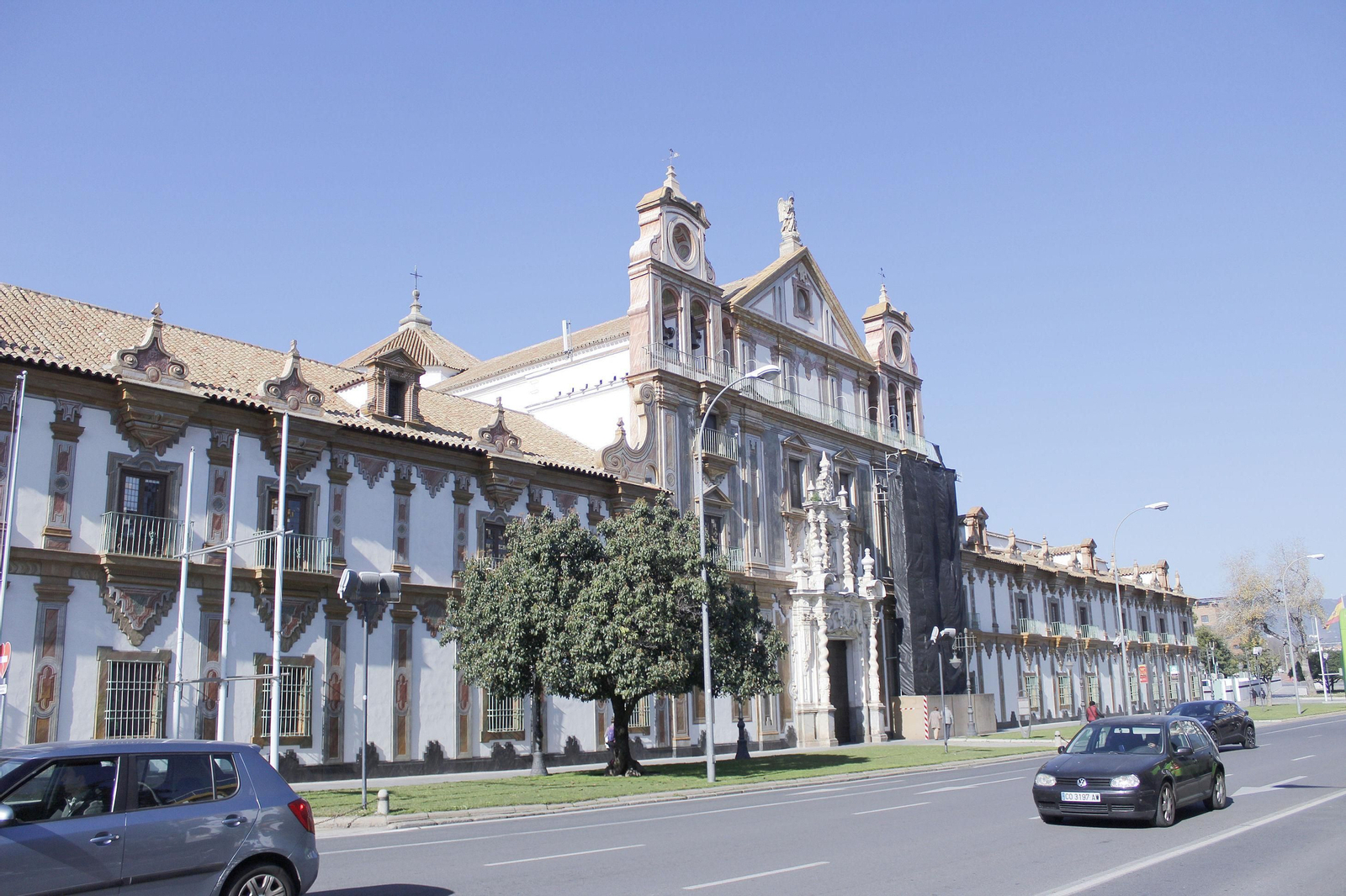 Fachada de la sede de la Diputación Provincial en Córdoba.