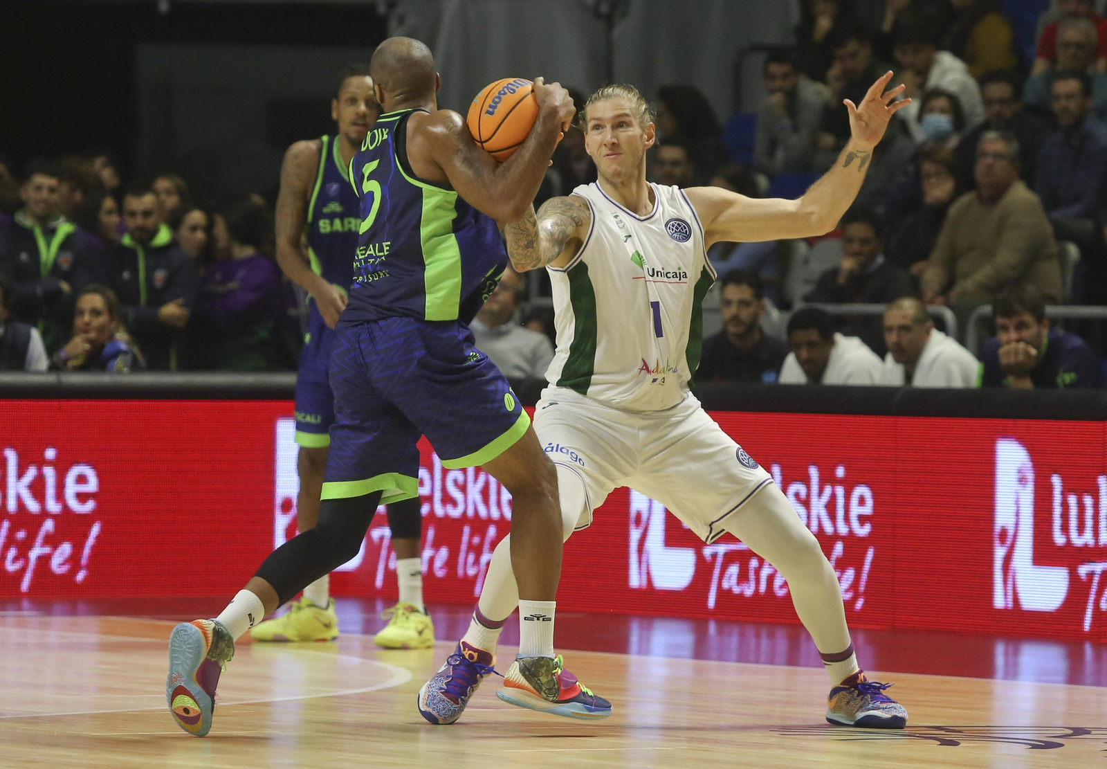 El Unicaja-Dinamo Sassari, en fotos