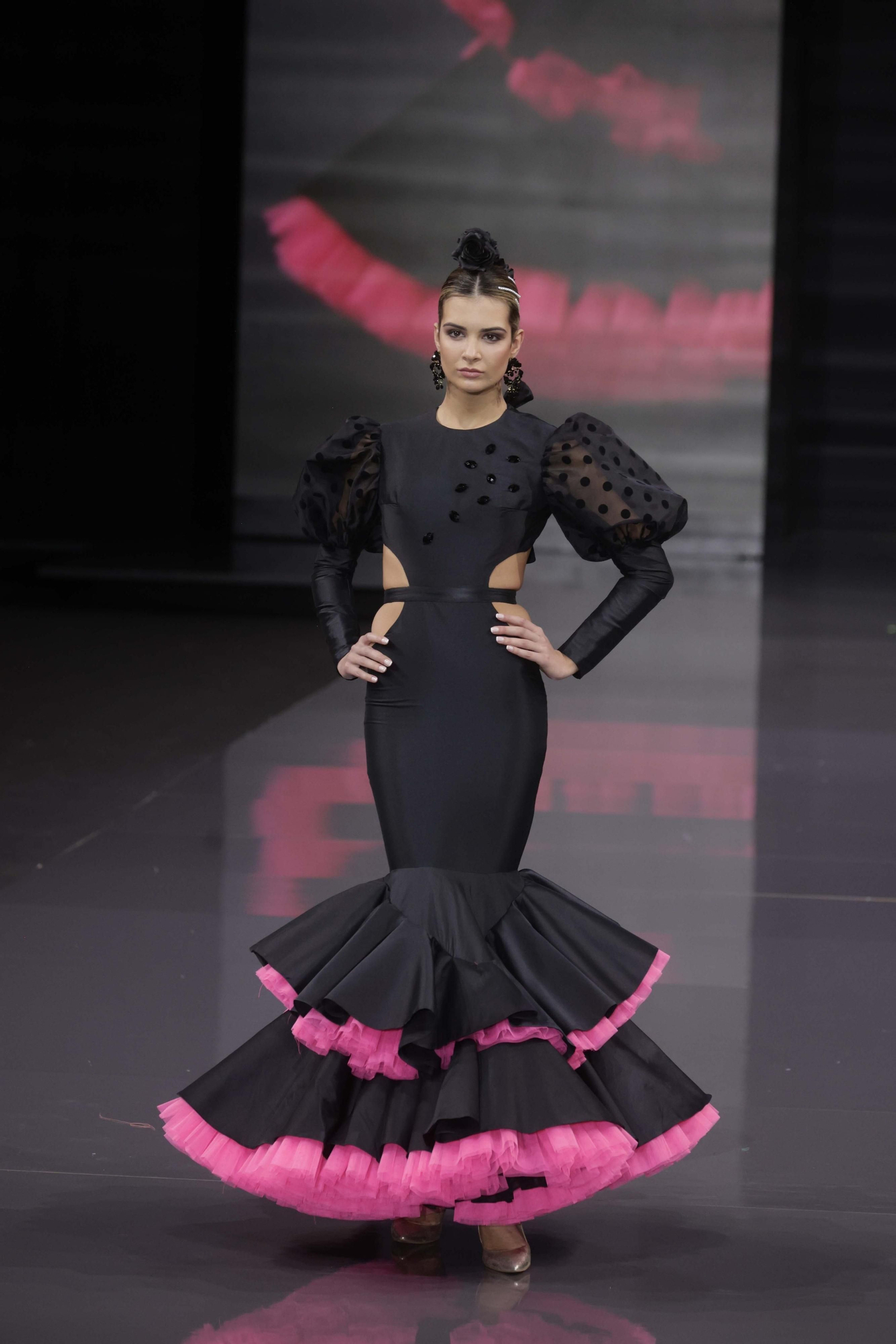 El desfile de  De Lunares y Volantes en SIMOF 2023, todas las fotos