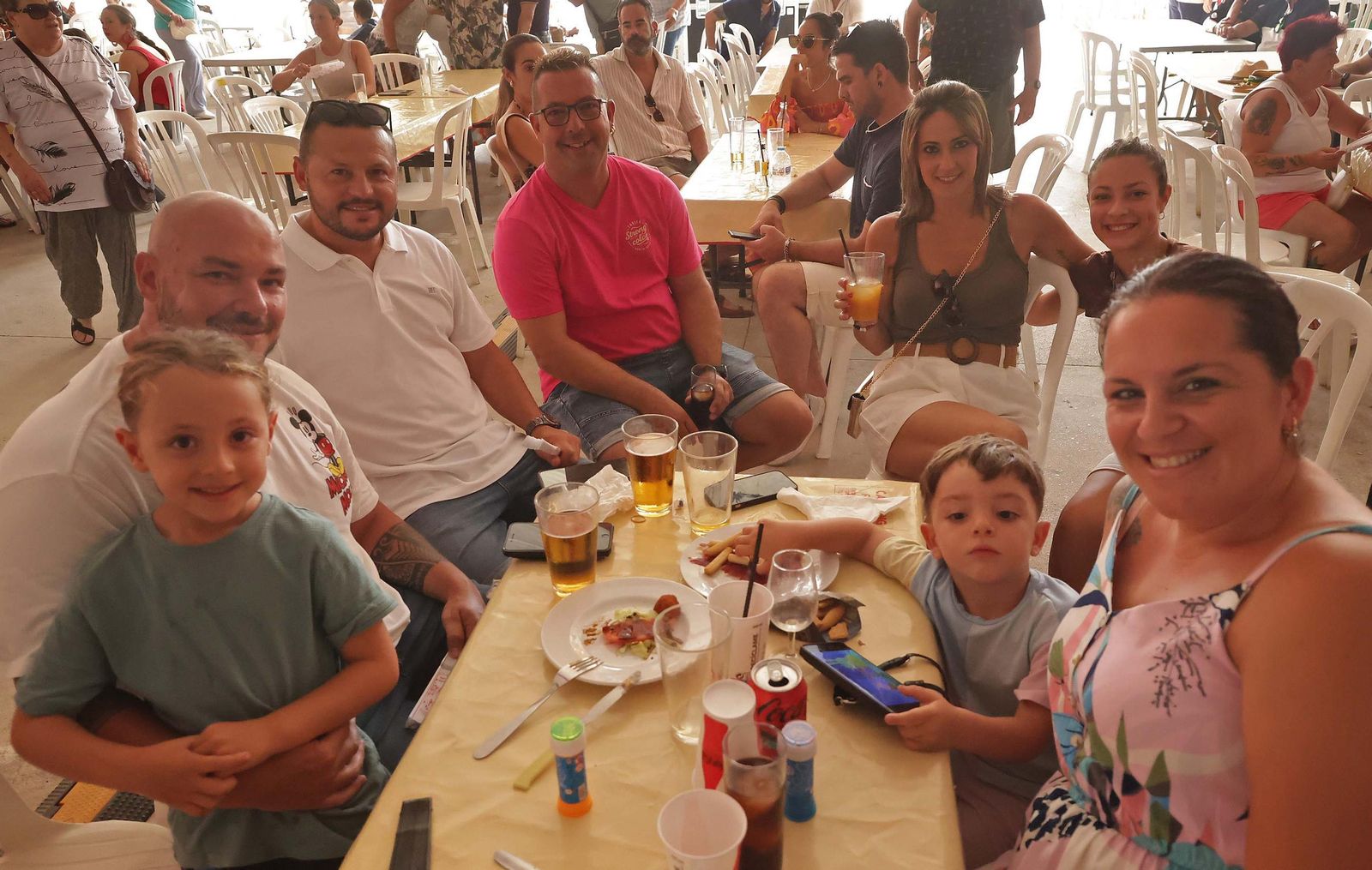 Fotos del Domingo Rociero en la Feria Real de San Roque