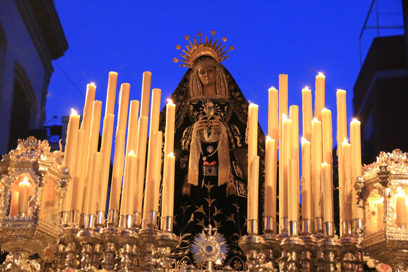 La procesión de la Soledad, imágenes