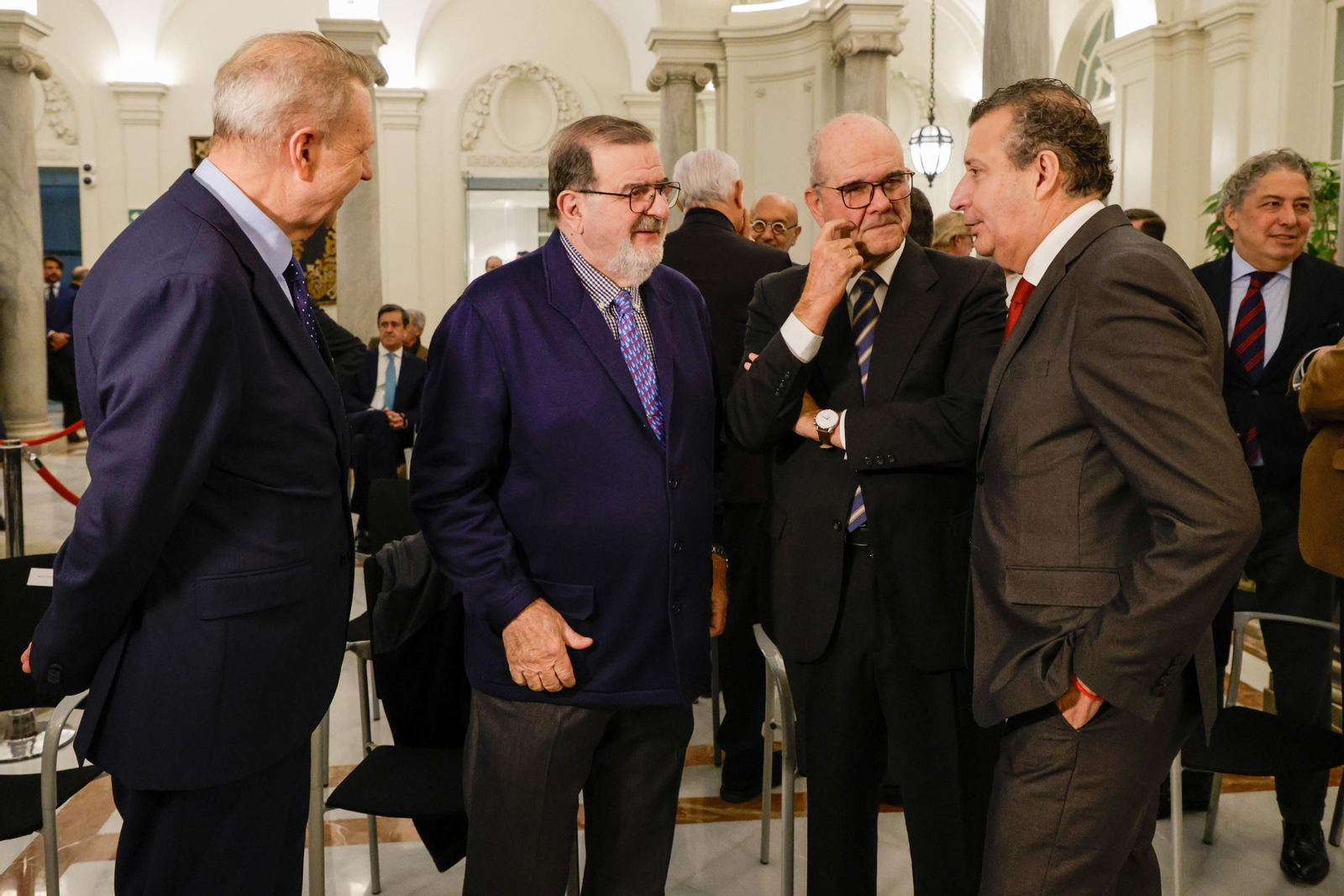 I Premio a la Trayectoria ejemplar en defensa de Andalucía a Fátima Báñez y a Jaime Montaner Roselló