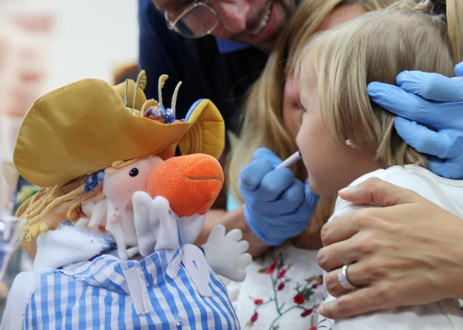 Vacunación intranasal infantil contra la gripe.