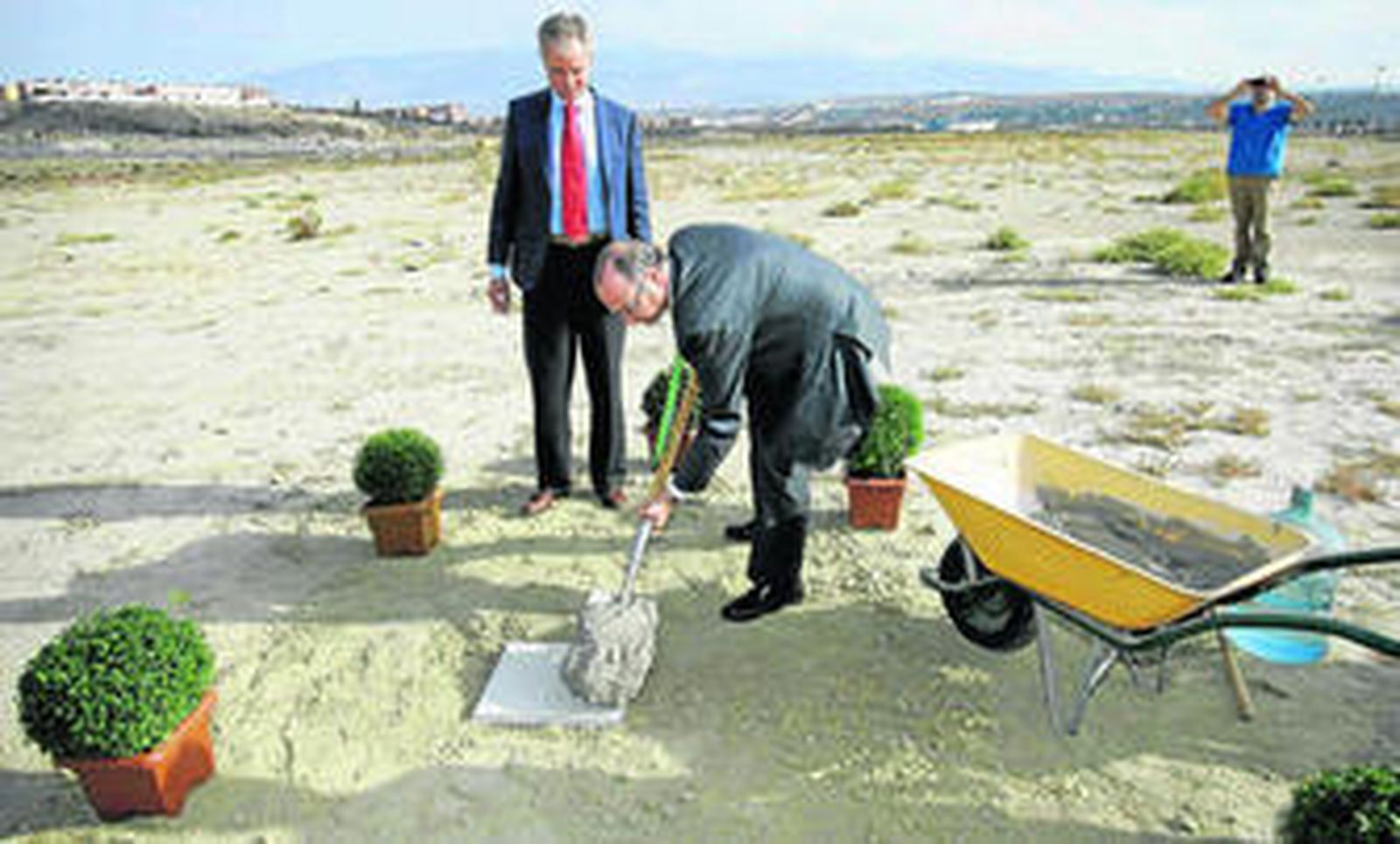 El gigante comercial echa a andar con 150 millones de inversión y 3.000 empleos