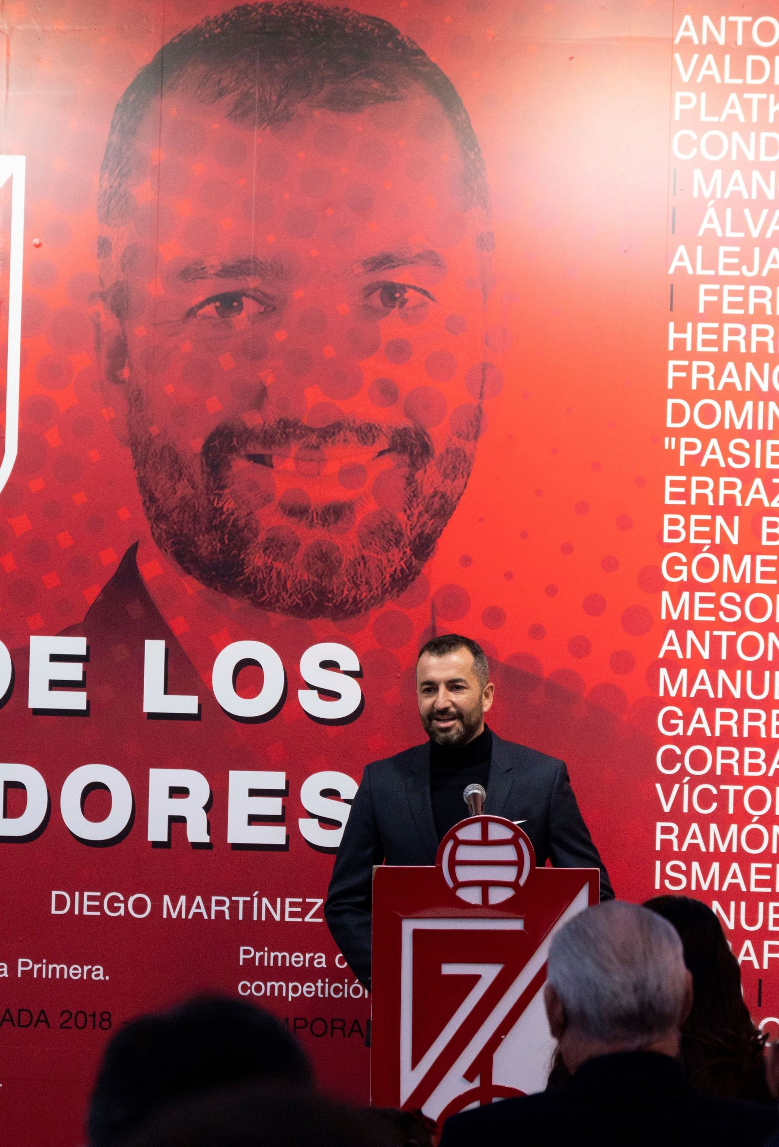 Fotos: Inauguración del espacio de Diego Martínez en la Puerta de los Entrenadores