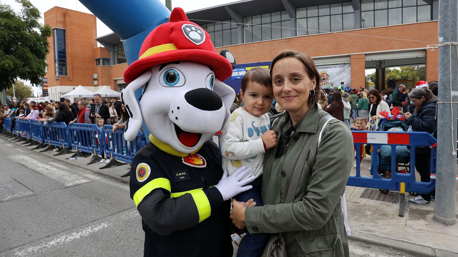 Búscate en la 4ª carrera infantil benéfica Bomberos de Jerez 2024