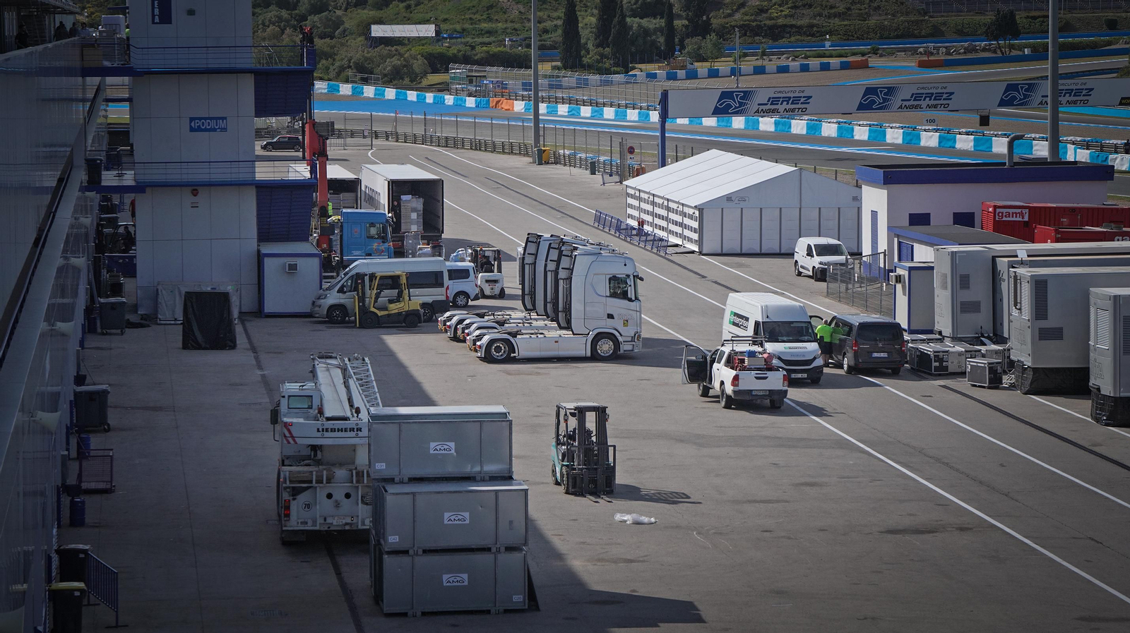 Imágenes de los preparativos para el Mundial Moto GP 2024