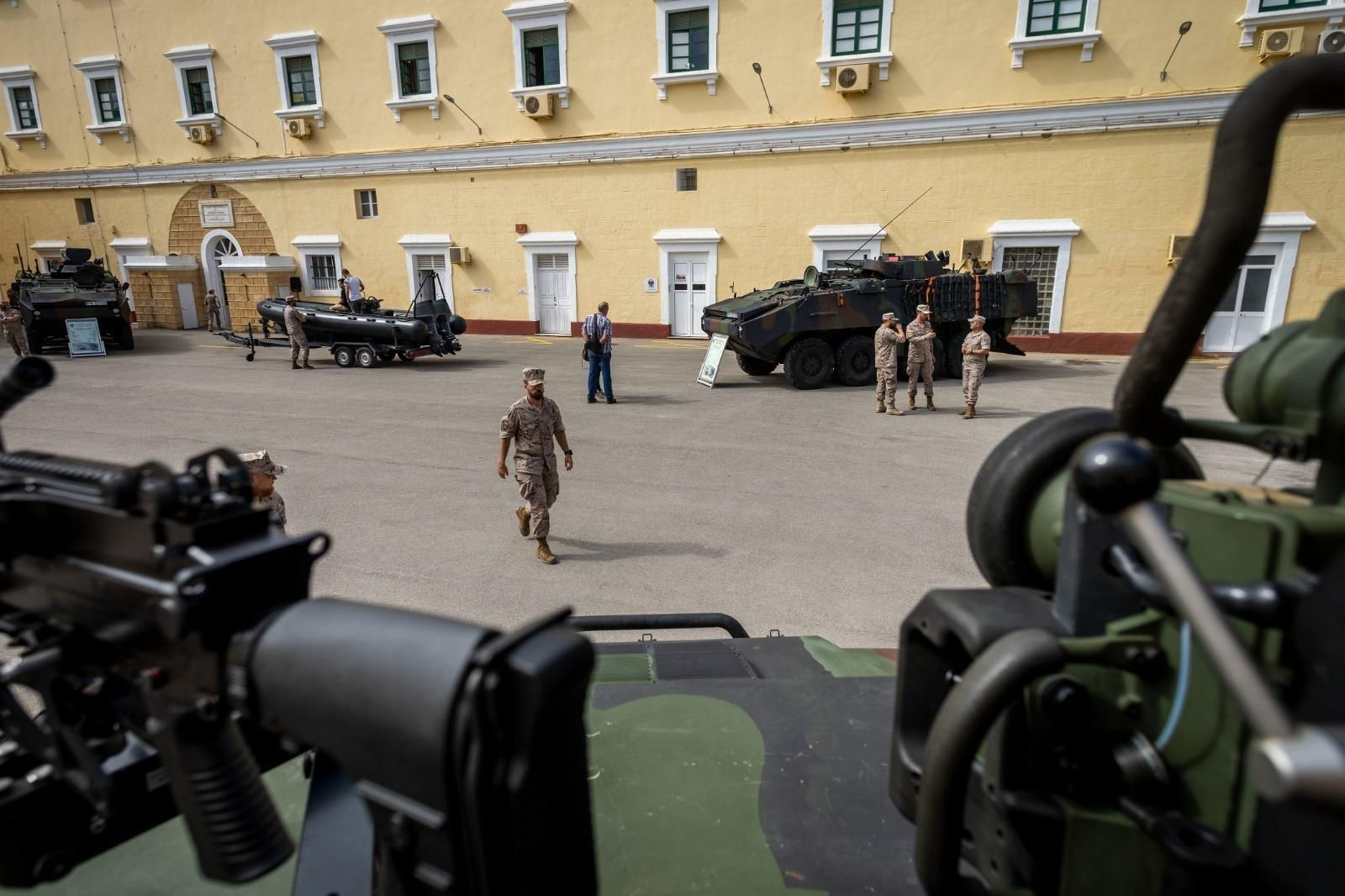 Las imágenes de la celebración del Día de las Fuerzas Armadas en San Fernando