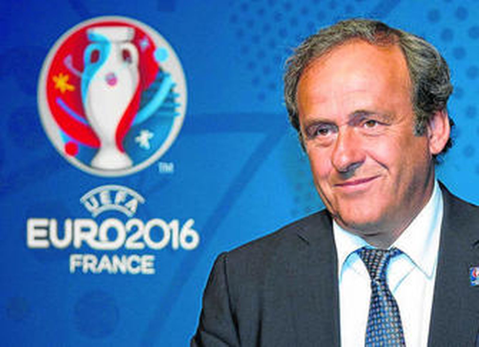 Platini ayer, durante el acto de presentación del logo de la Eurocopa 2016.