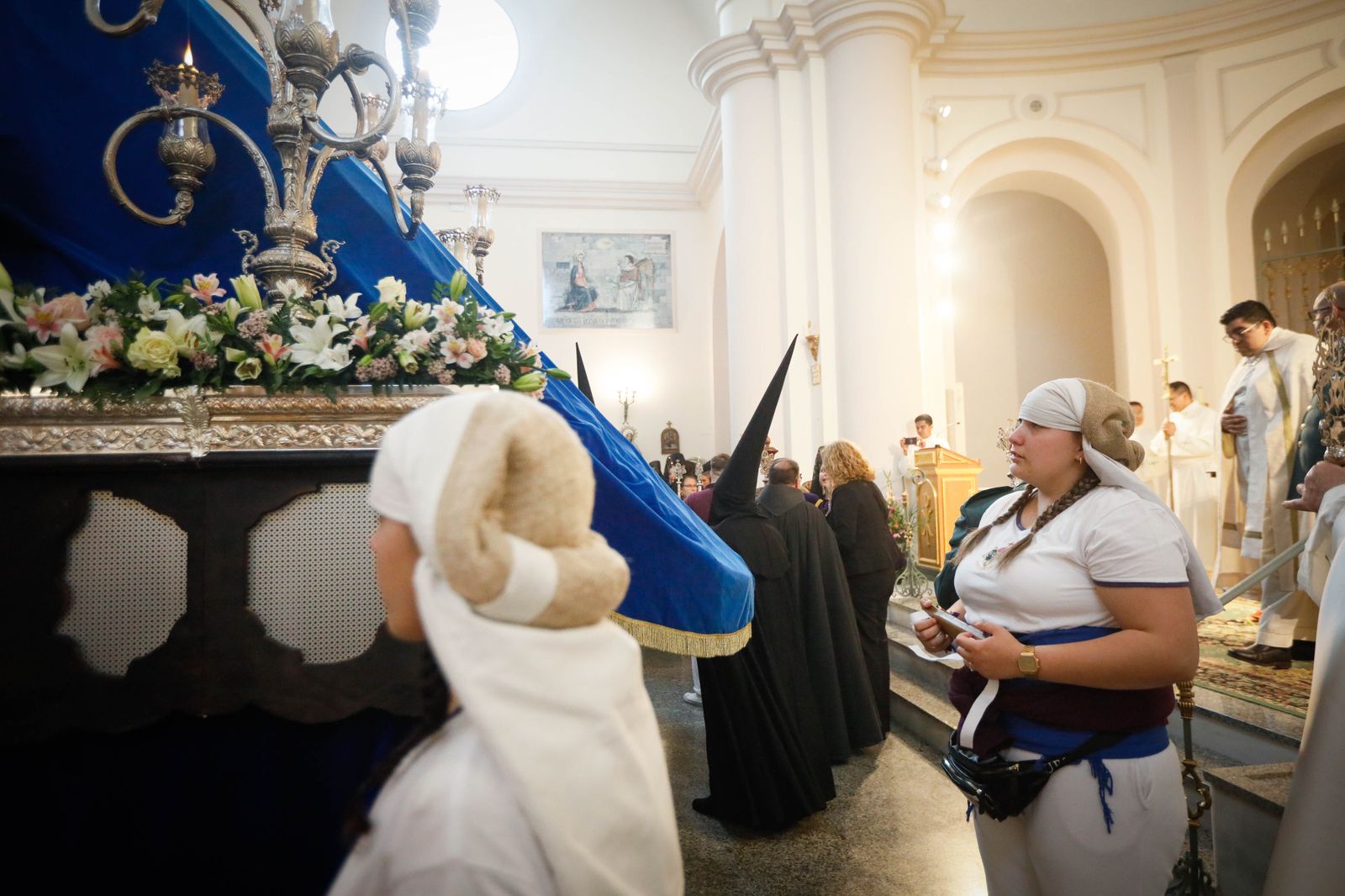 La procesión del Encuentro, en imágenes