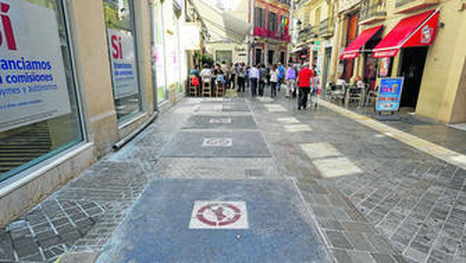 El Ayuntamiento eliminará una treintena de contenedores en superficie del Centro