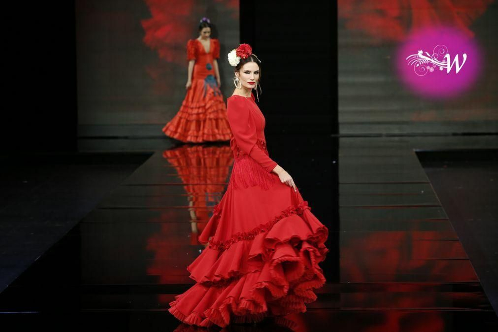 'La fuerza de color' de Loli Vera en SIMOF 2020, todas las fotos del desfile