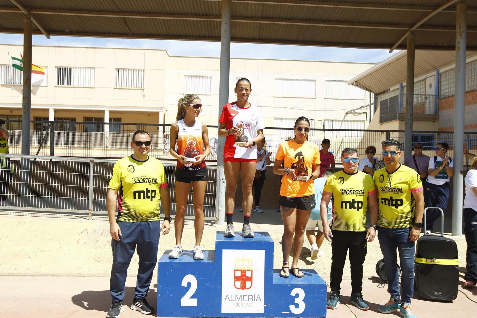 Imágenes de la XIII Carrera de los Espartanos del Alquián 2024