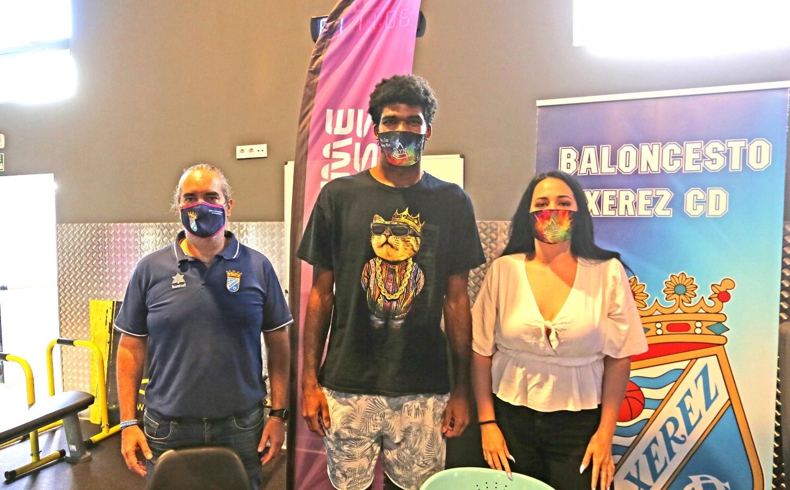 Miguel Ángel Gallardo, vocal de la directiva, junto a Nickerson.