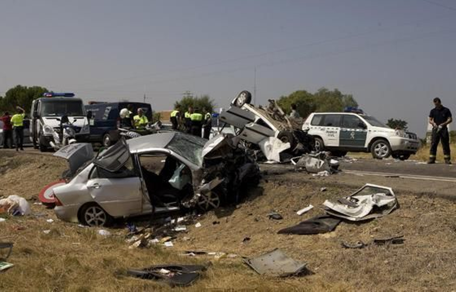 Tres coches se han visto implicados en el siniestro

Foto: J.A. Garcia