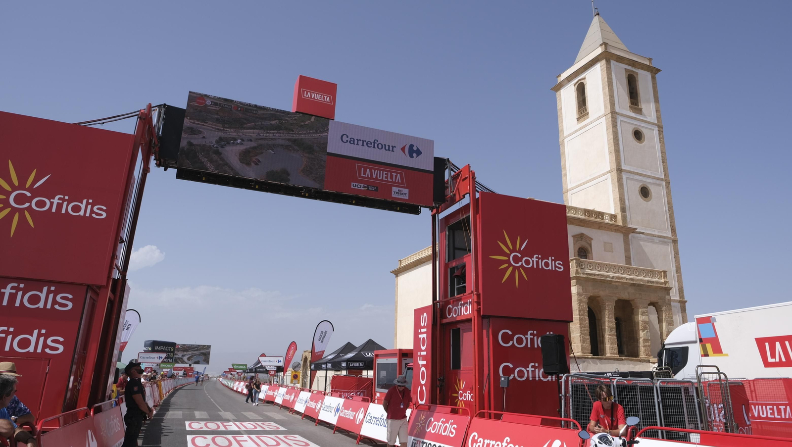 Imágenes de la etapa de la Vuelta a España con llegada en Cabo de Gata, Almería