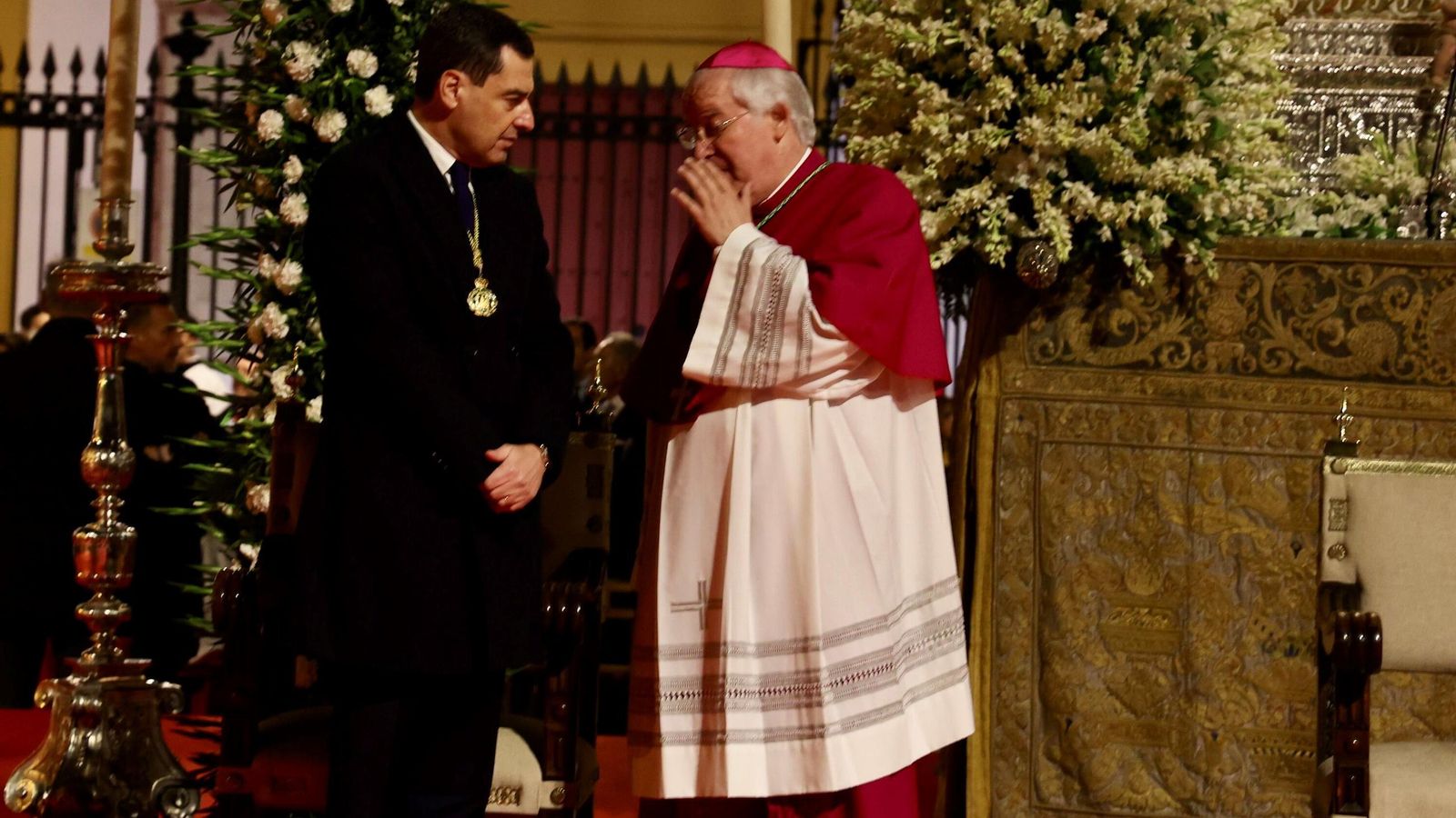El presidente de la Junta de Andalucia y el arzobispo de Sevilla
