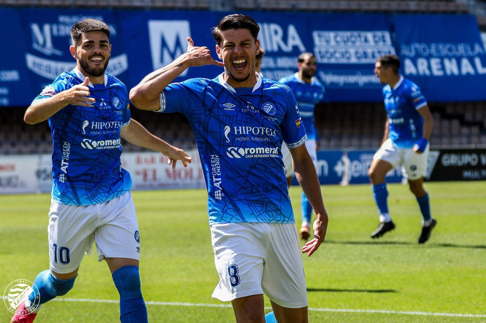 Teté celebra un gol en su etapa en el Xerez DFC.