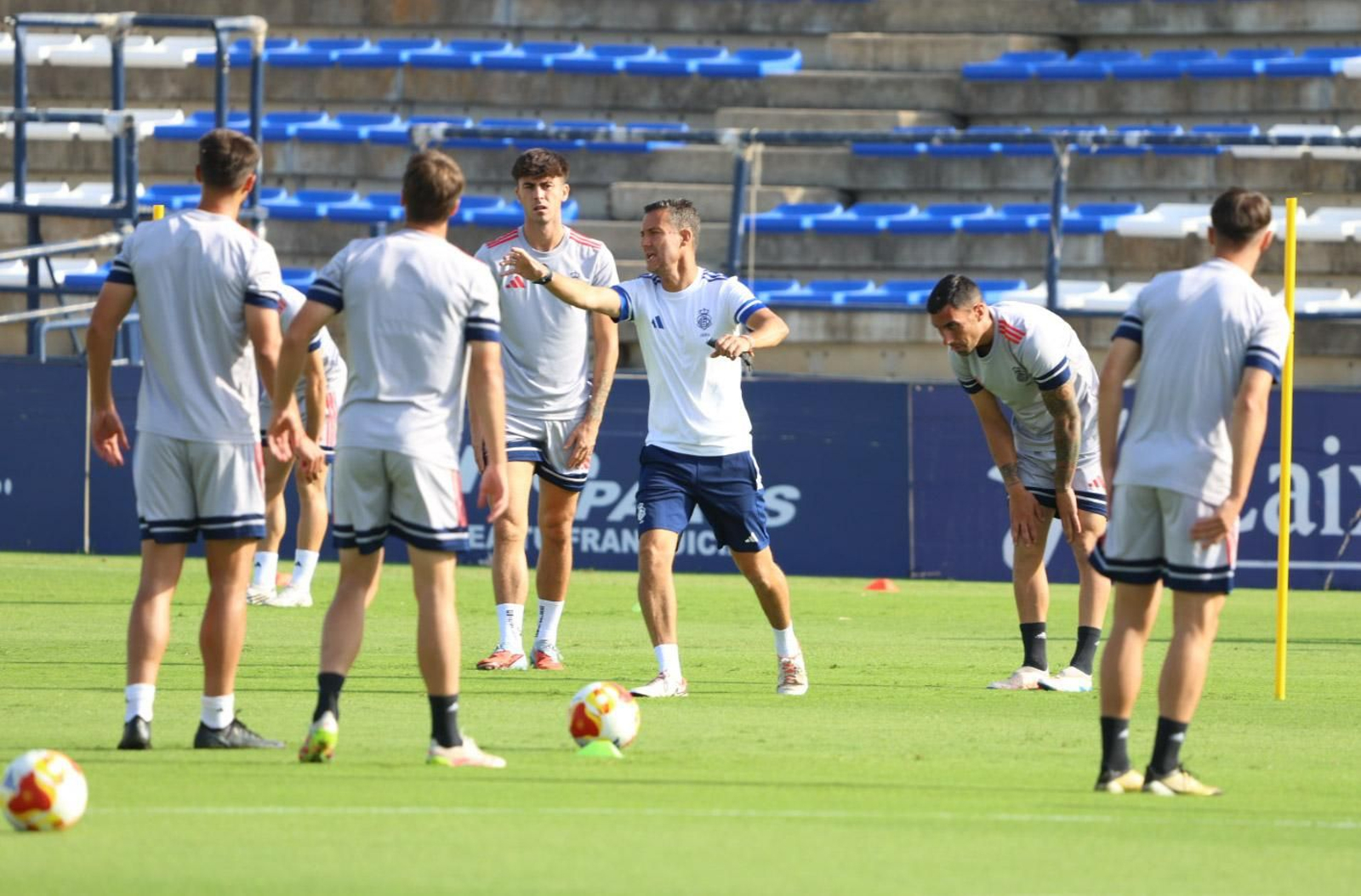Imágenes del entrenamiento del Recreativo de Huelva en el estadio Nuevo Colombino